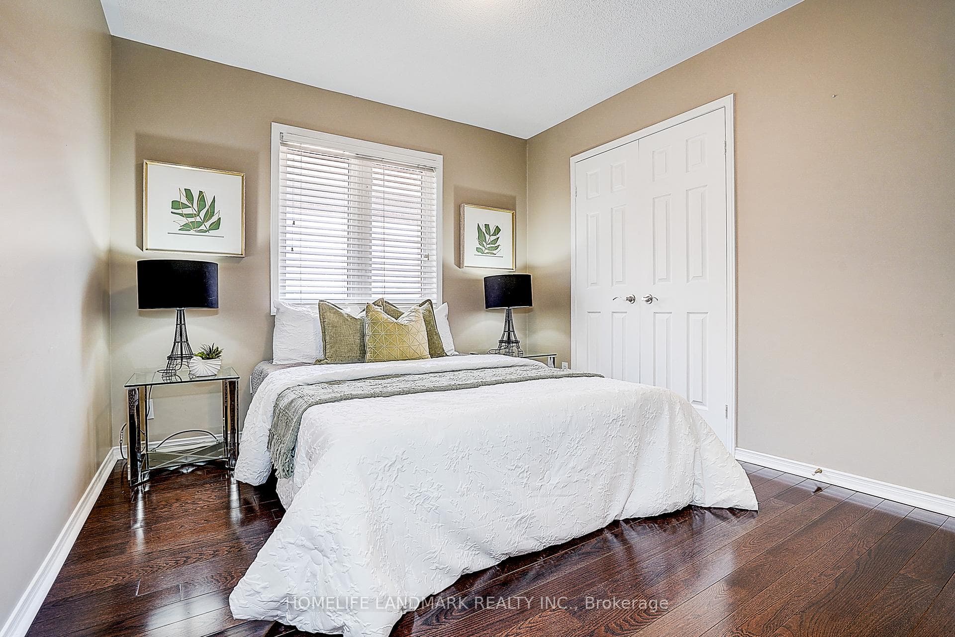 90 Snowdon Circle photo 32