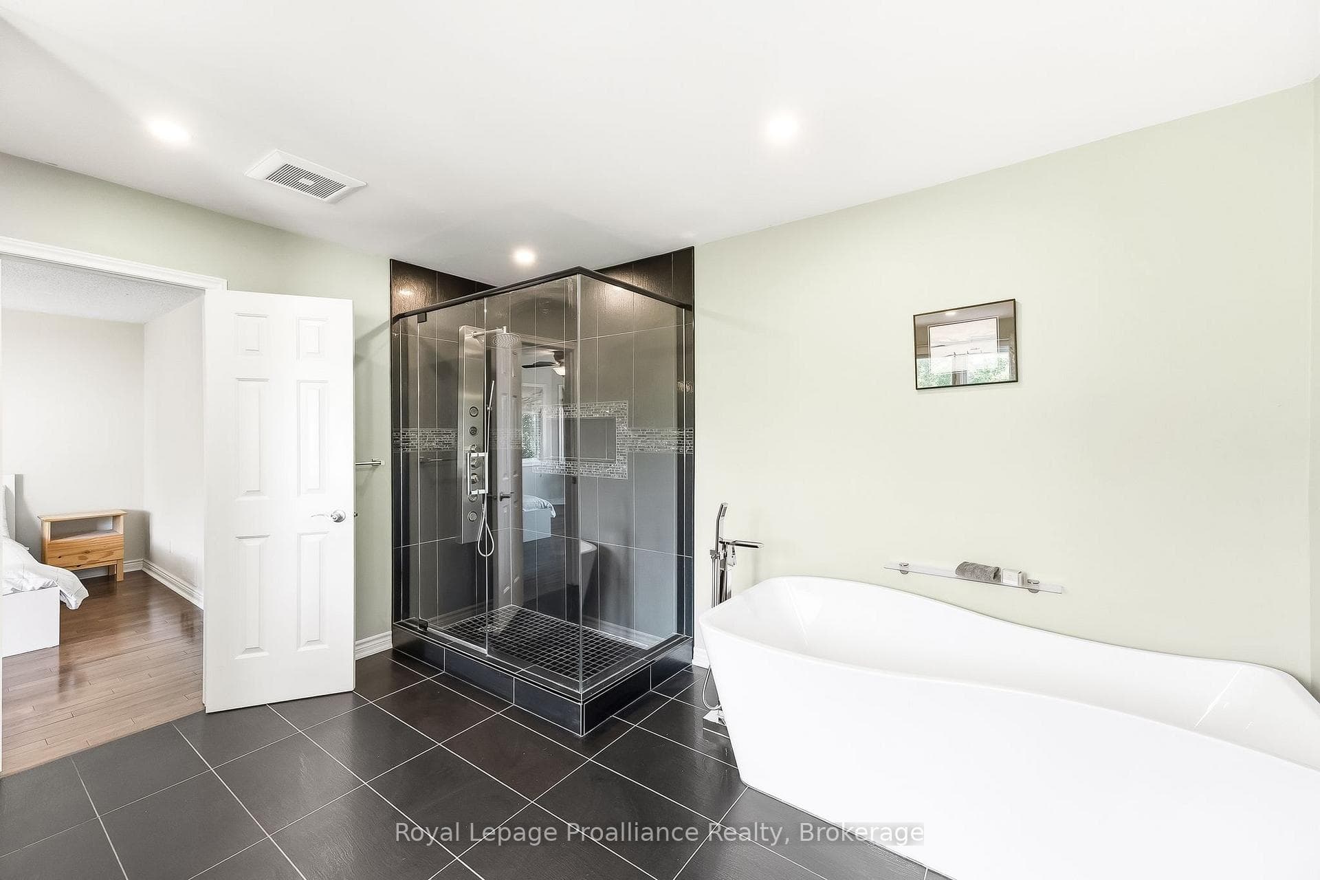37 Ravine Drive photo 32