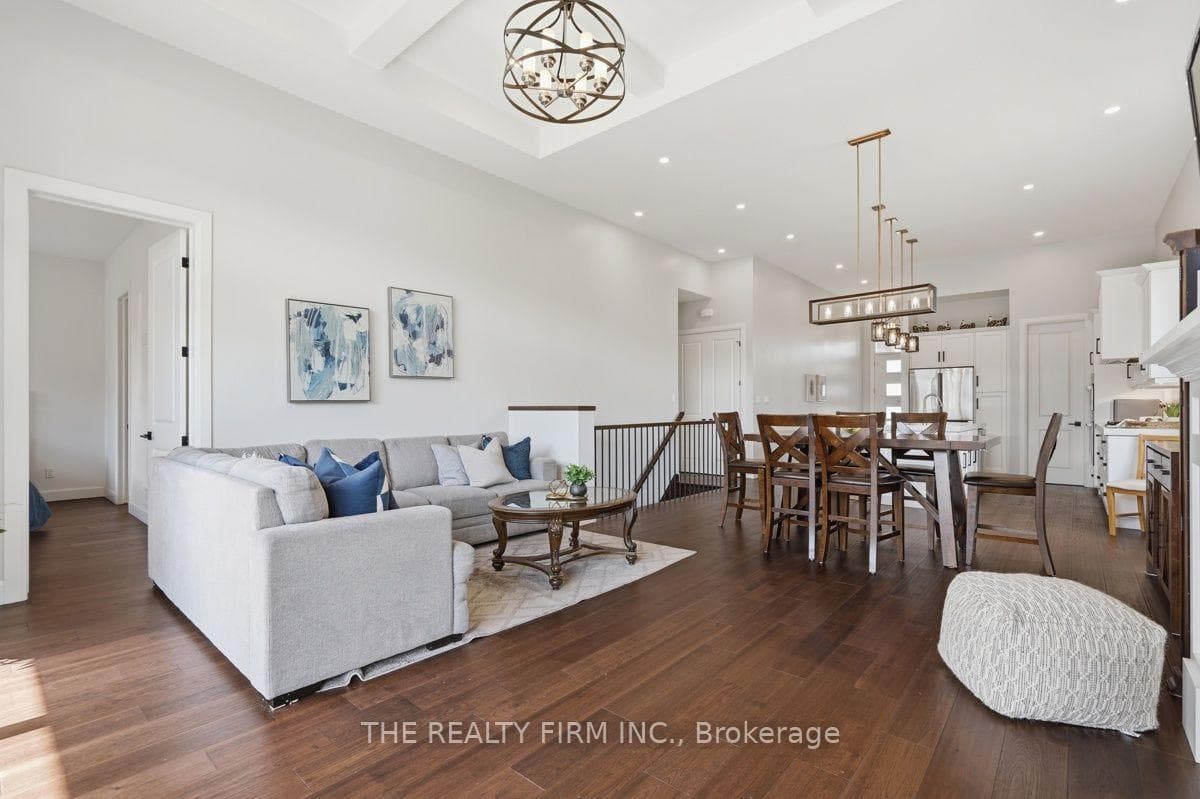 6990 Clayton Walk Unit 1 photo 18