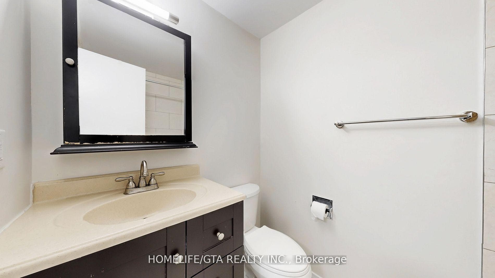 8 Whiteleas Avenue photo 36