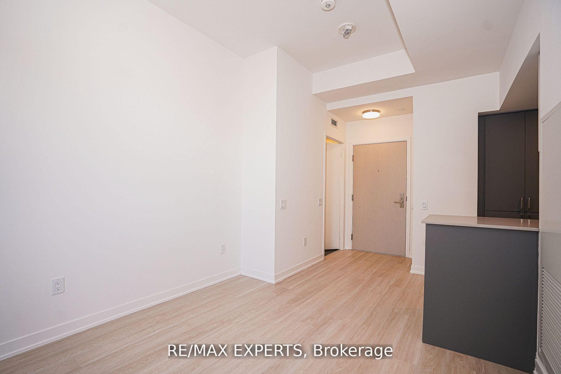 500 Wilson Avenue Unit 532 photo 4