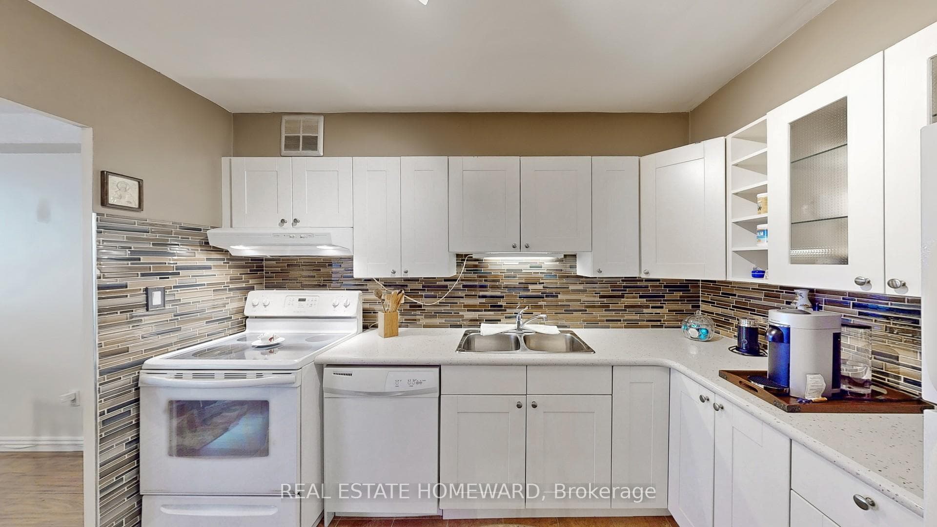 10 Edgecliff Golfway Unit 515 photo 11