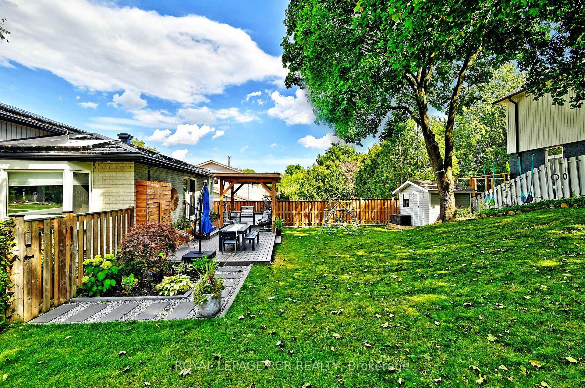 91 Spruce Street photo 40