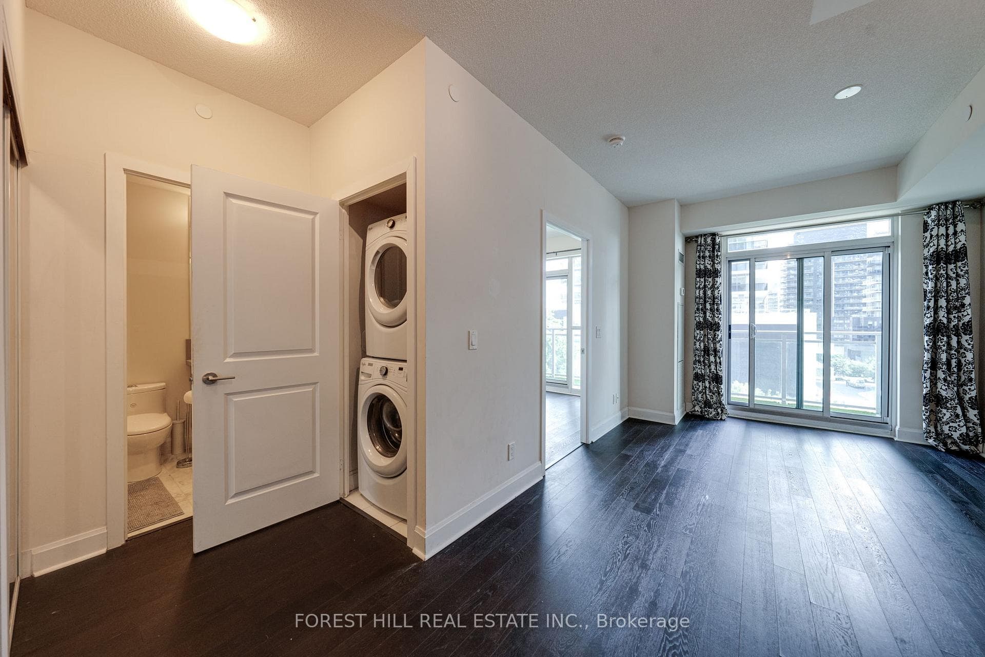 33 Shore Breeze Drive Unit 407 photo 23