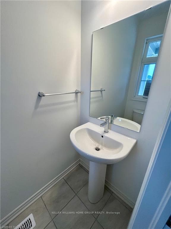 178 Elliot Avenue photo 4