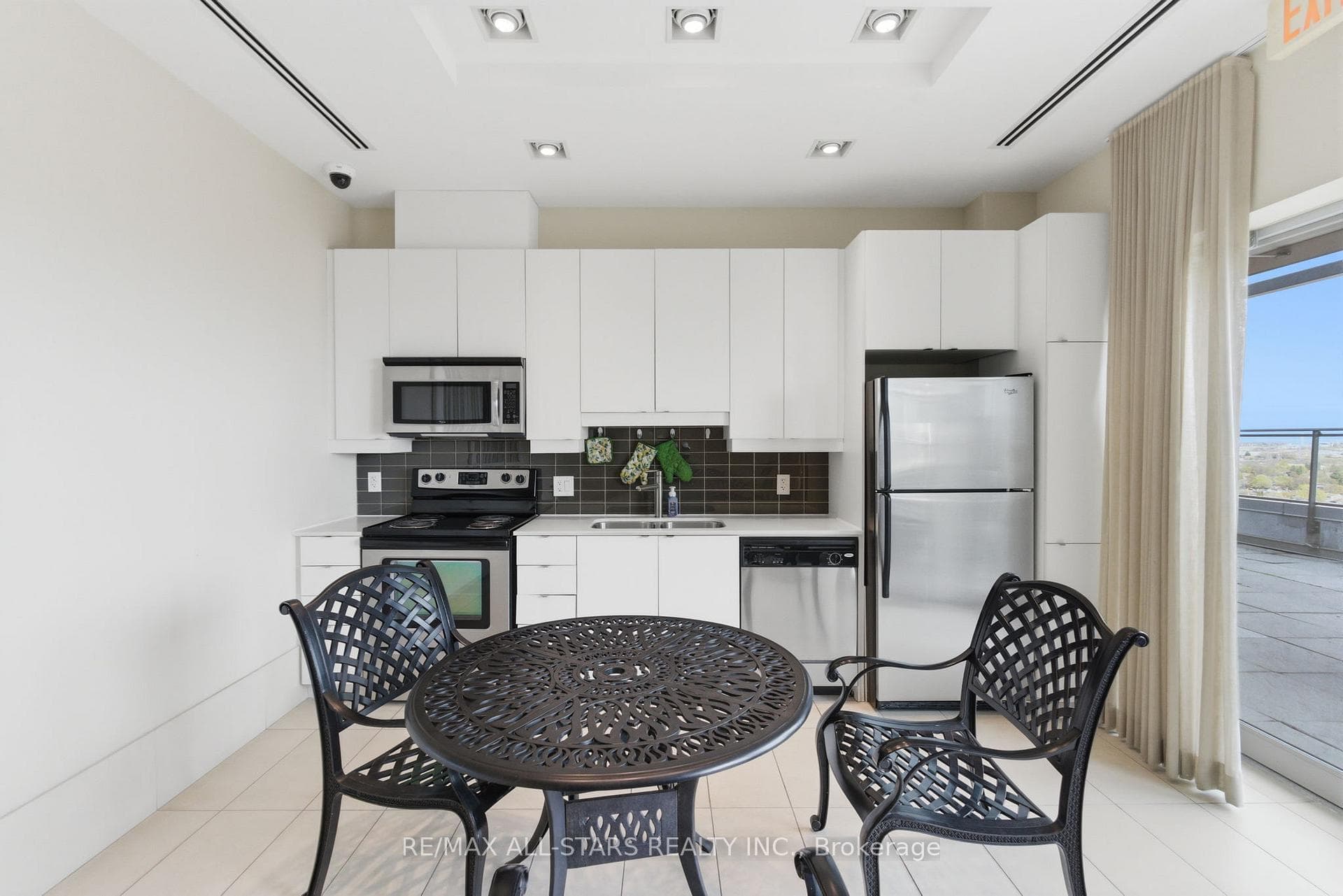 1235 Bayly Street Unit 1216 photo 28