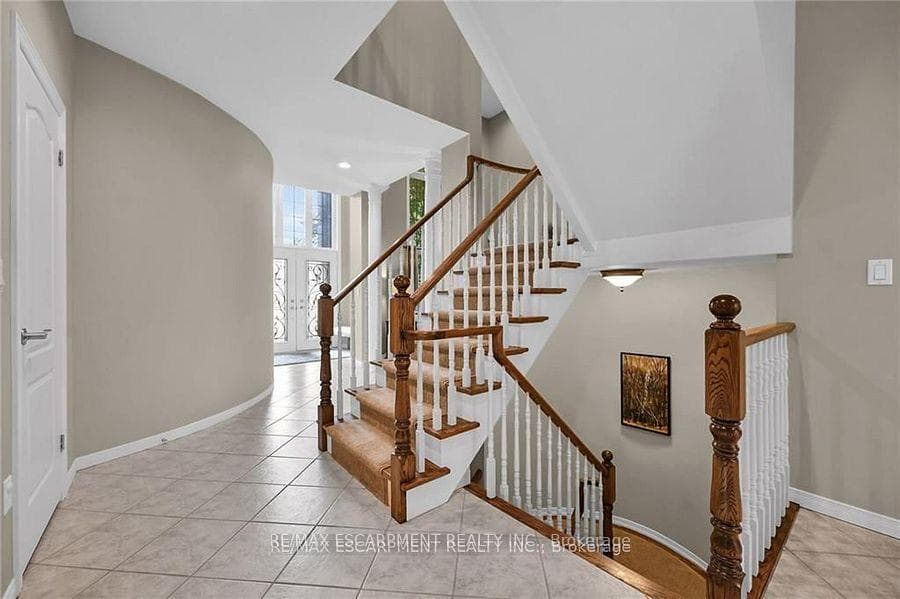 15 Pelham Drive photo 22