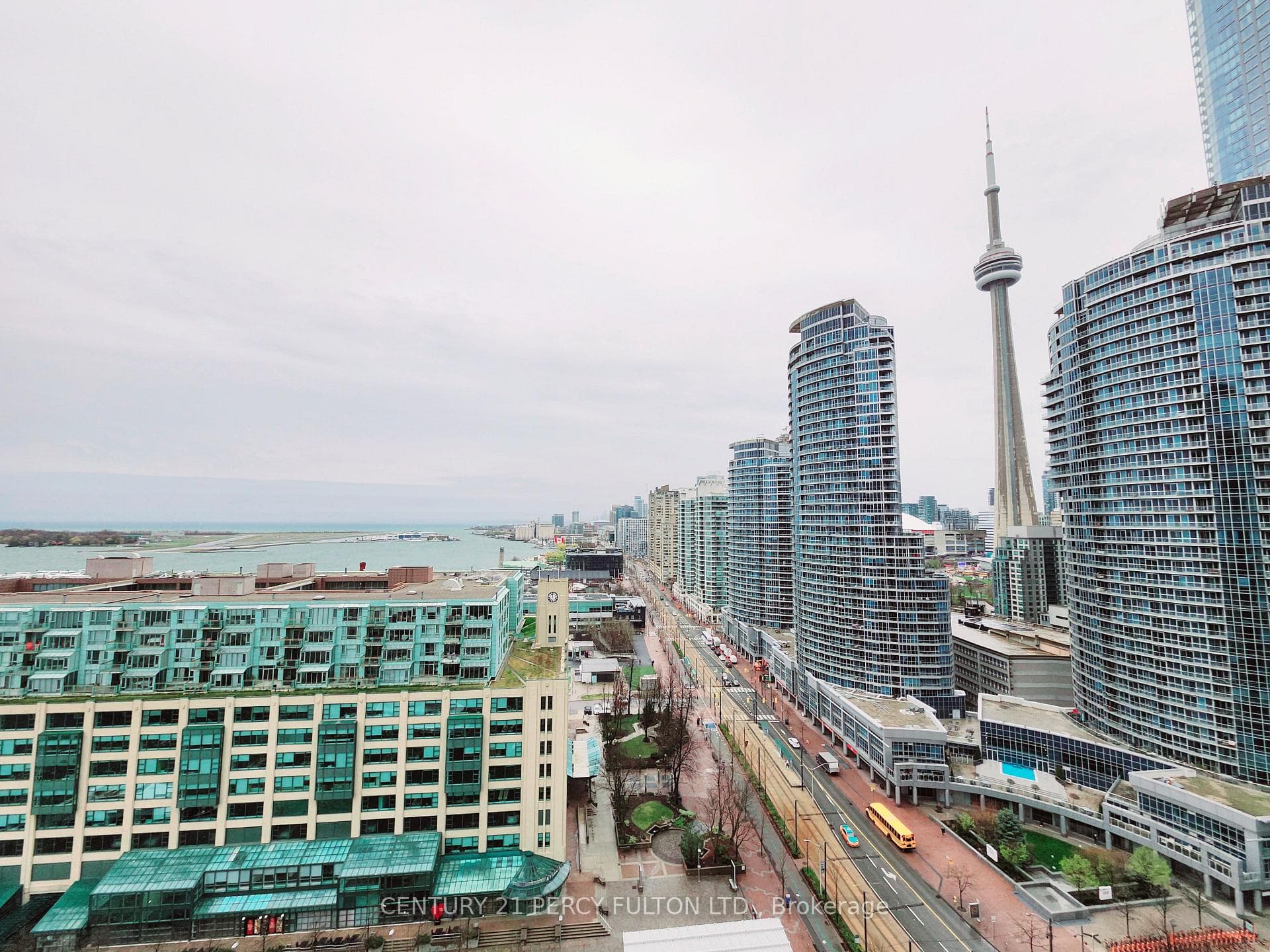 77 Harbour Square Unit 2209 photo 3