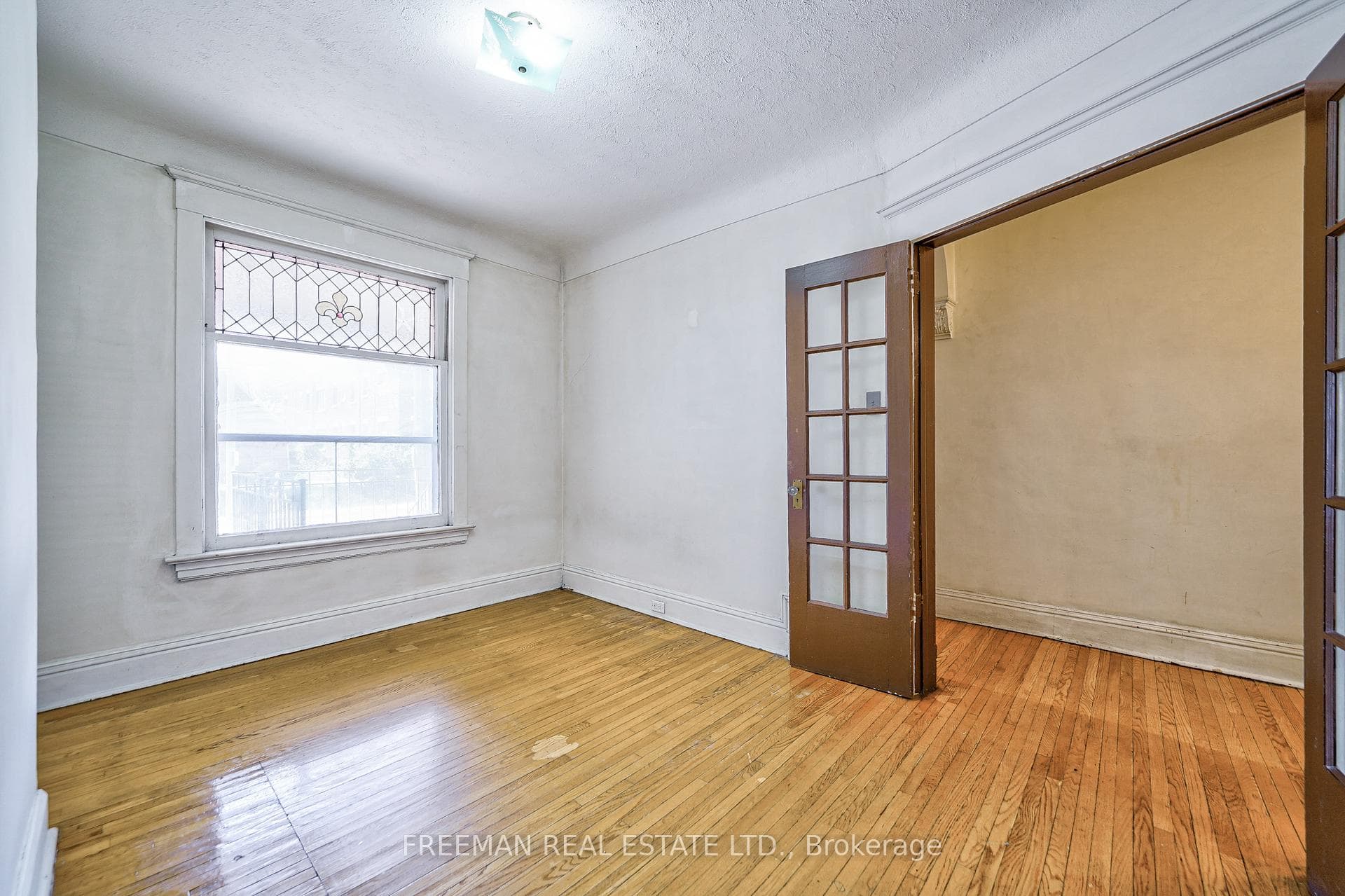 899 Bathurst Street photo 7