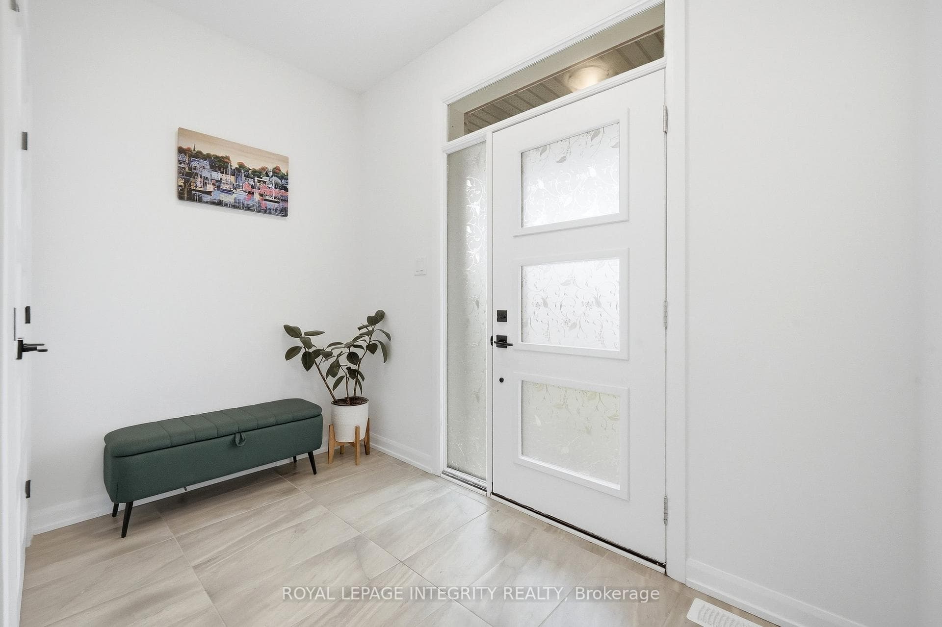 1161 Diamond Street photo 3