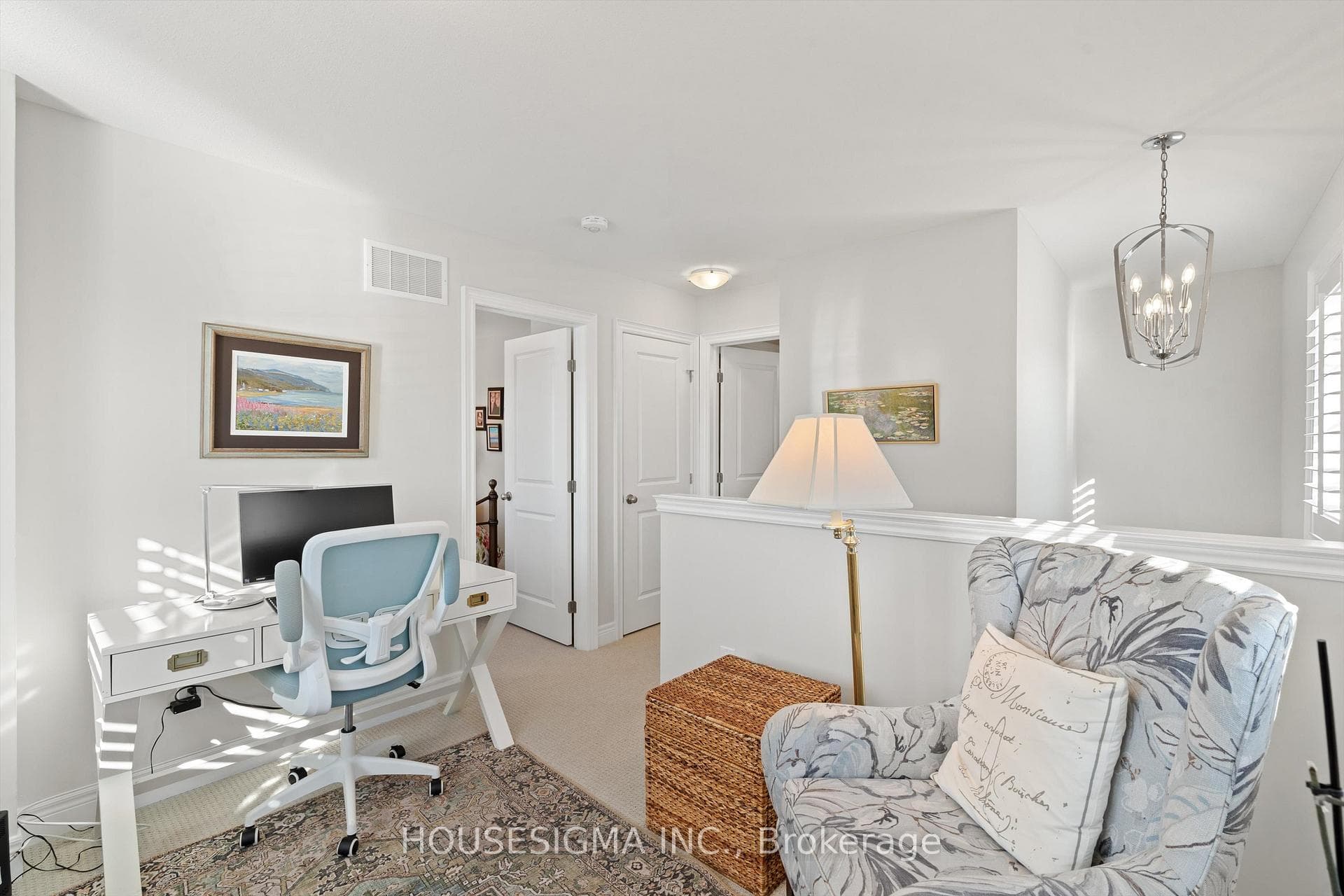 432 Viking Street photo 24