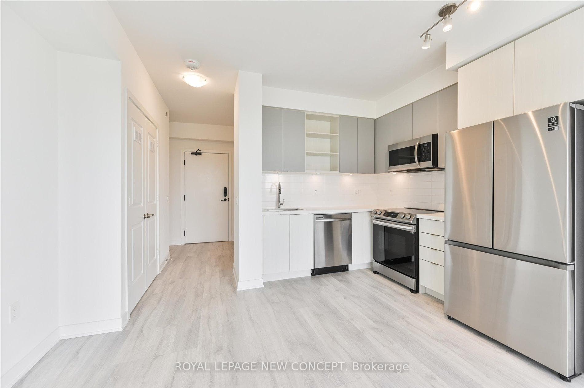 4655 Metcalfe Avenue Unit 603 photo 14