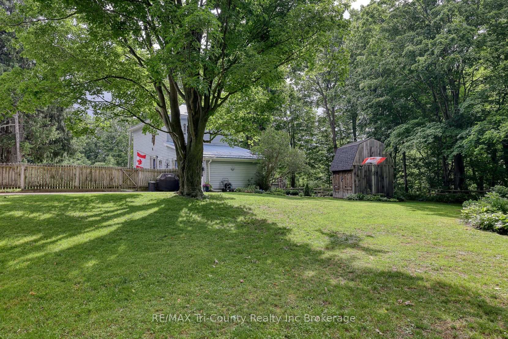 2875 59 Highway photo 31
