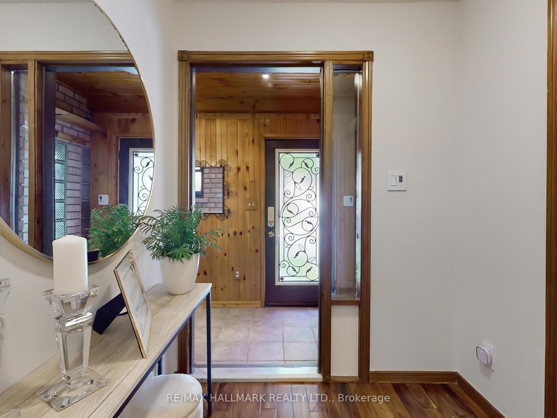 209 Overbank Drive photo 32