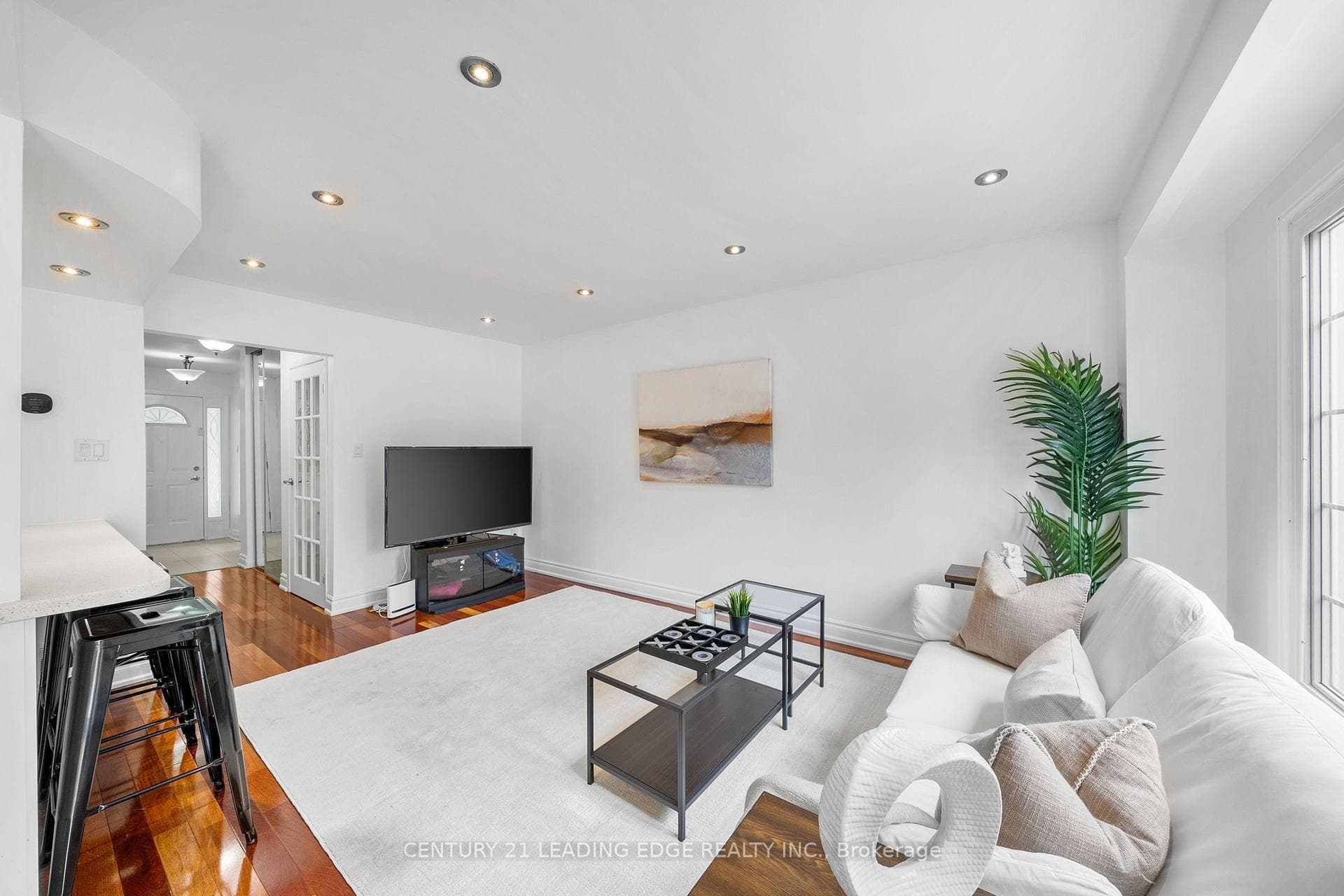 60 Crayford Drive photo 6