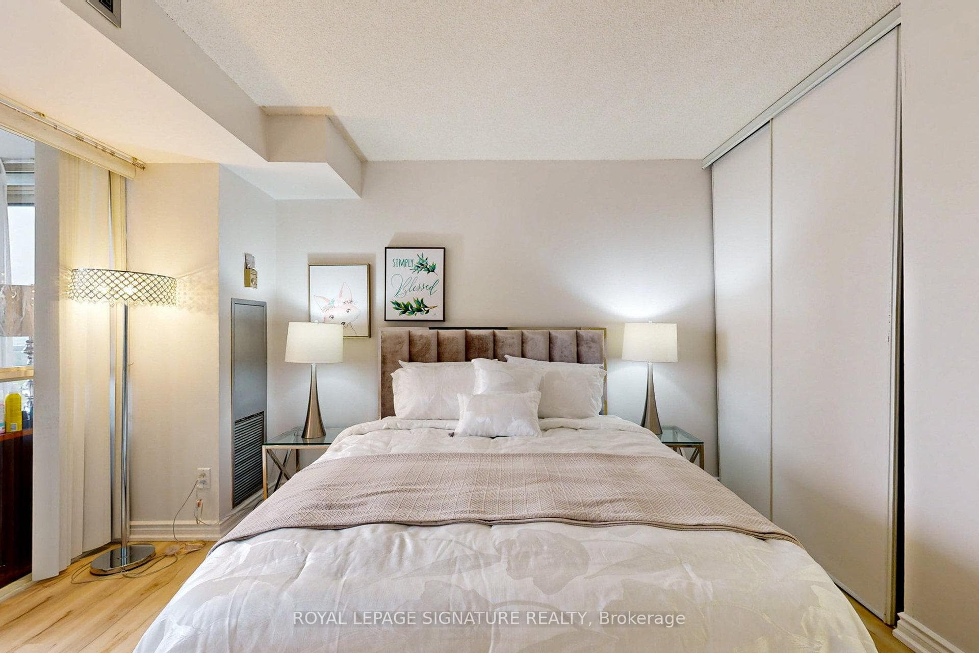 55 Kingsbridge Garden Circle Unit 1613 photo 26
