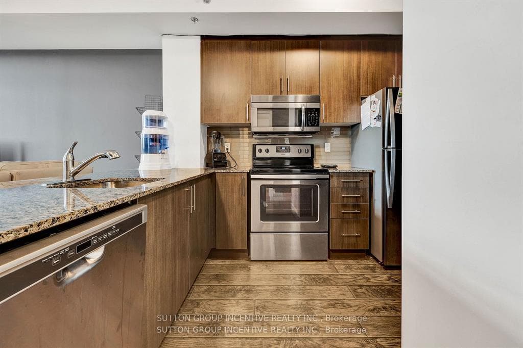 150 Water Street Unit 1005 photo 6