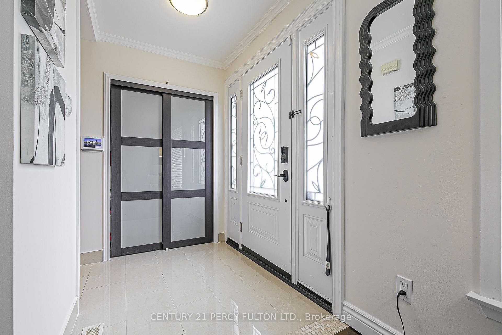 14 Painswick Crescent photo 8