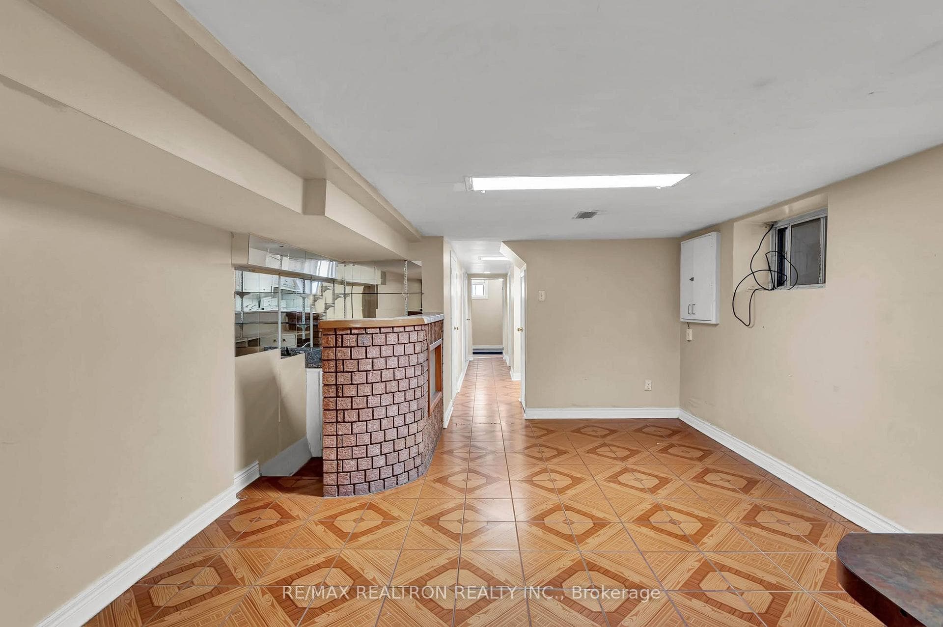 161 Perth Avenue photo 27