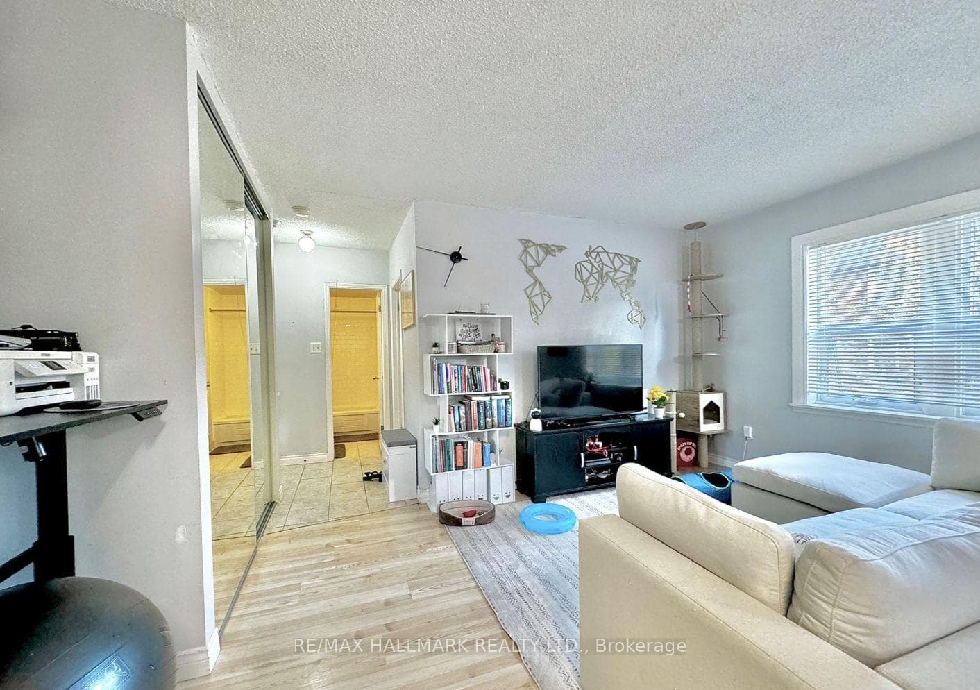 114 Vaughan Road Unit 303 photo 9