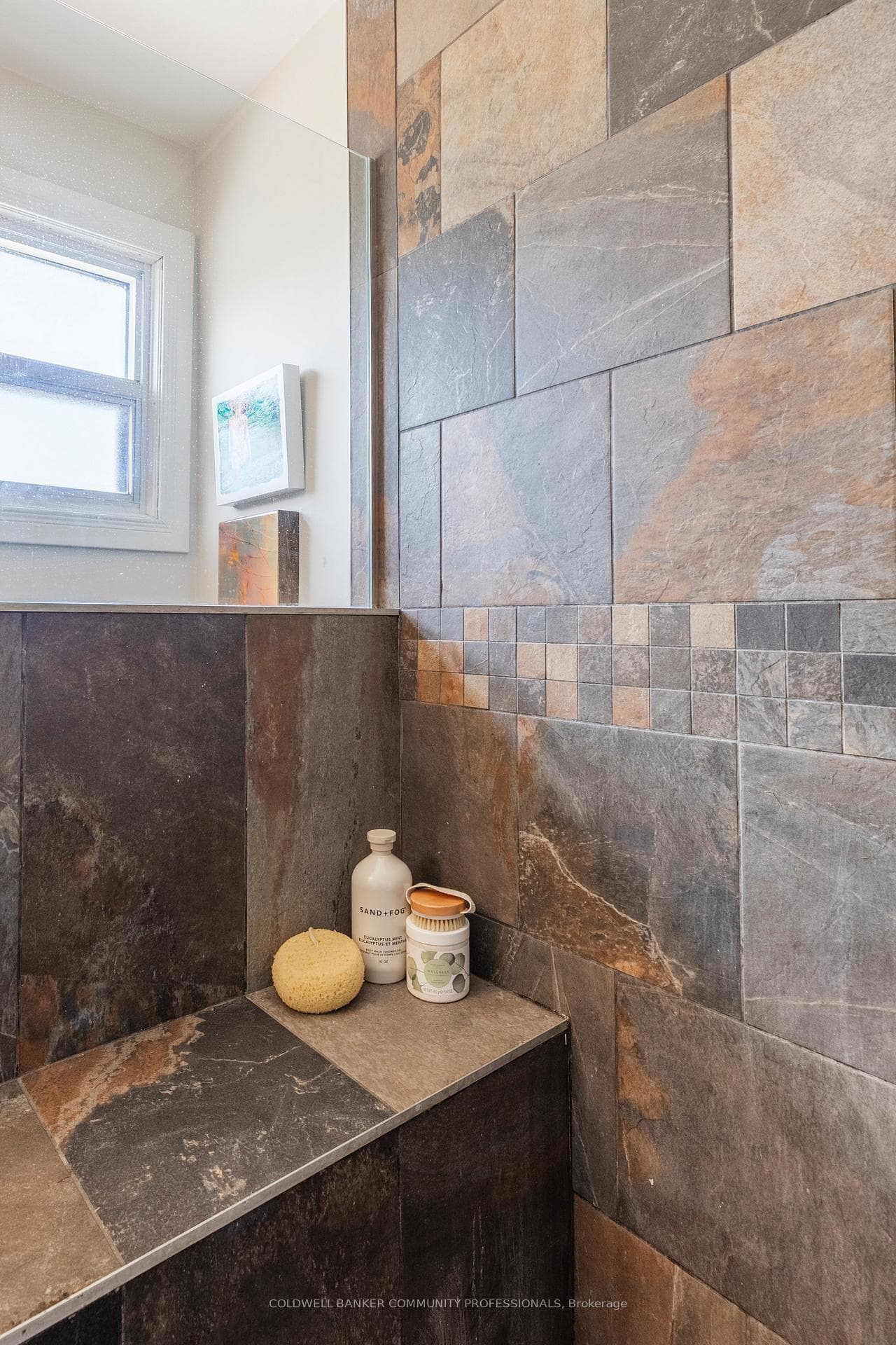 195 Rosslyn Avenue photo 34