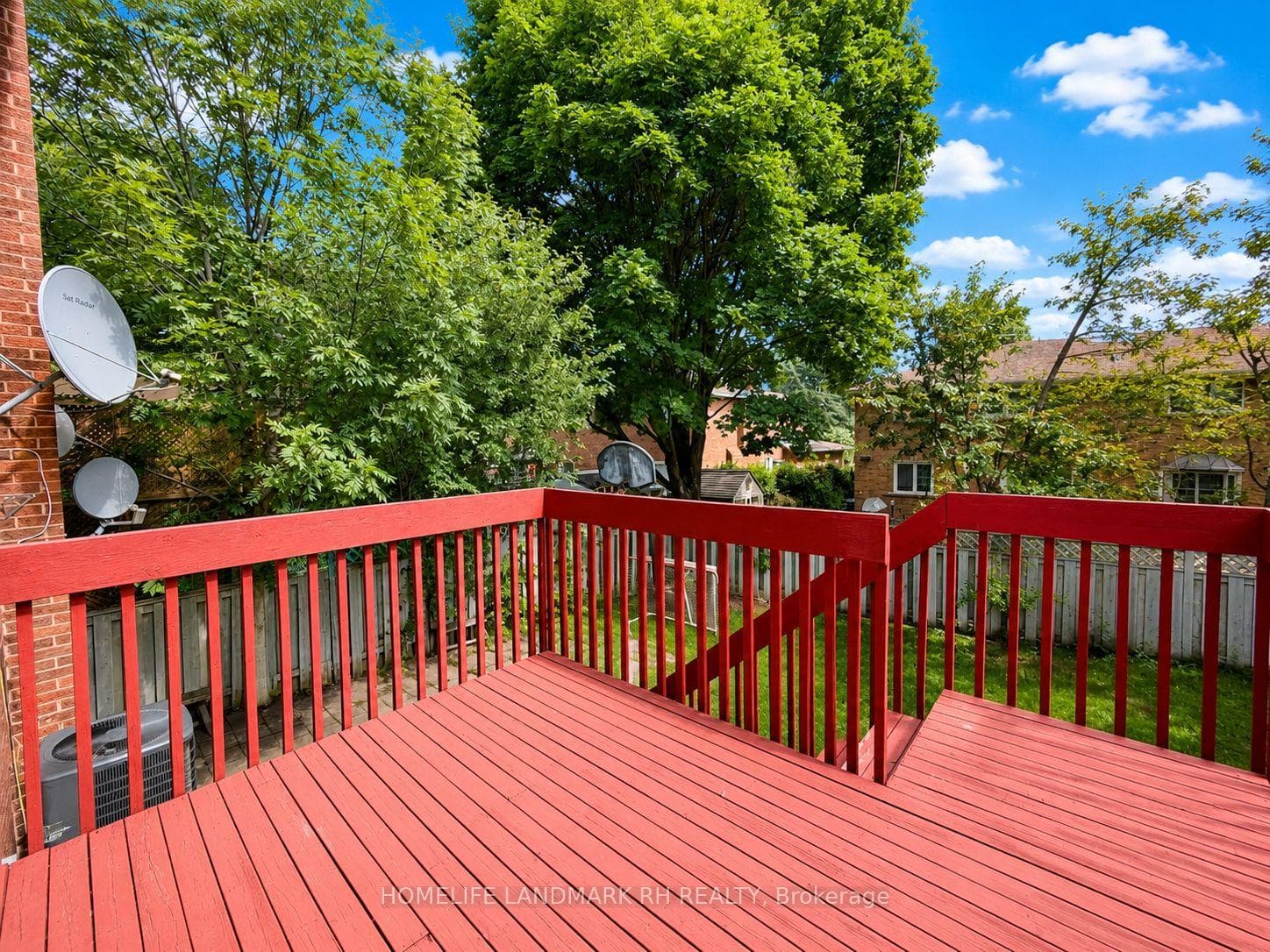 101 Pentland Crescent photo 6