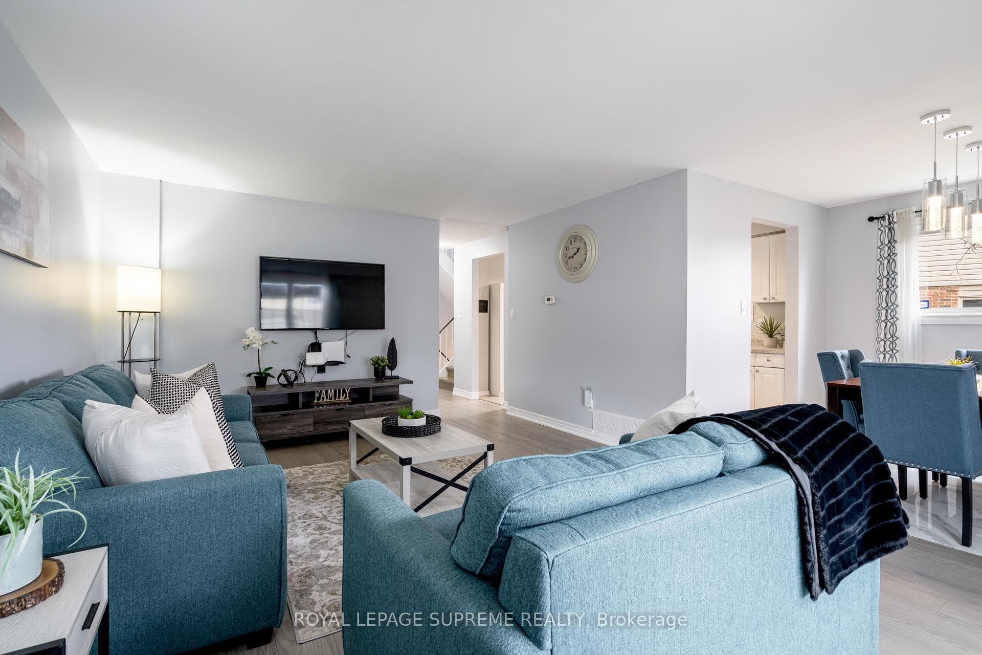 2769 Windjammer Road photo 9