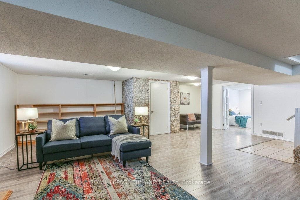 76 MASSON Court photo 31