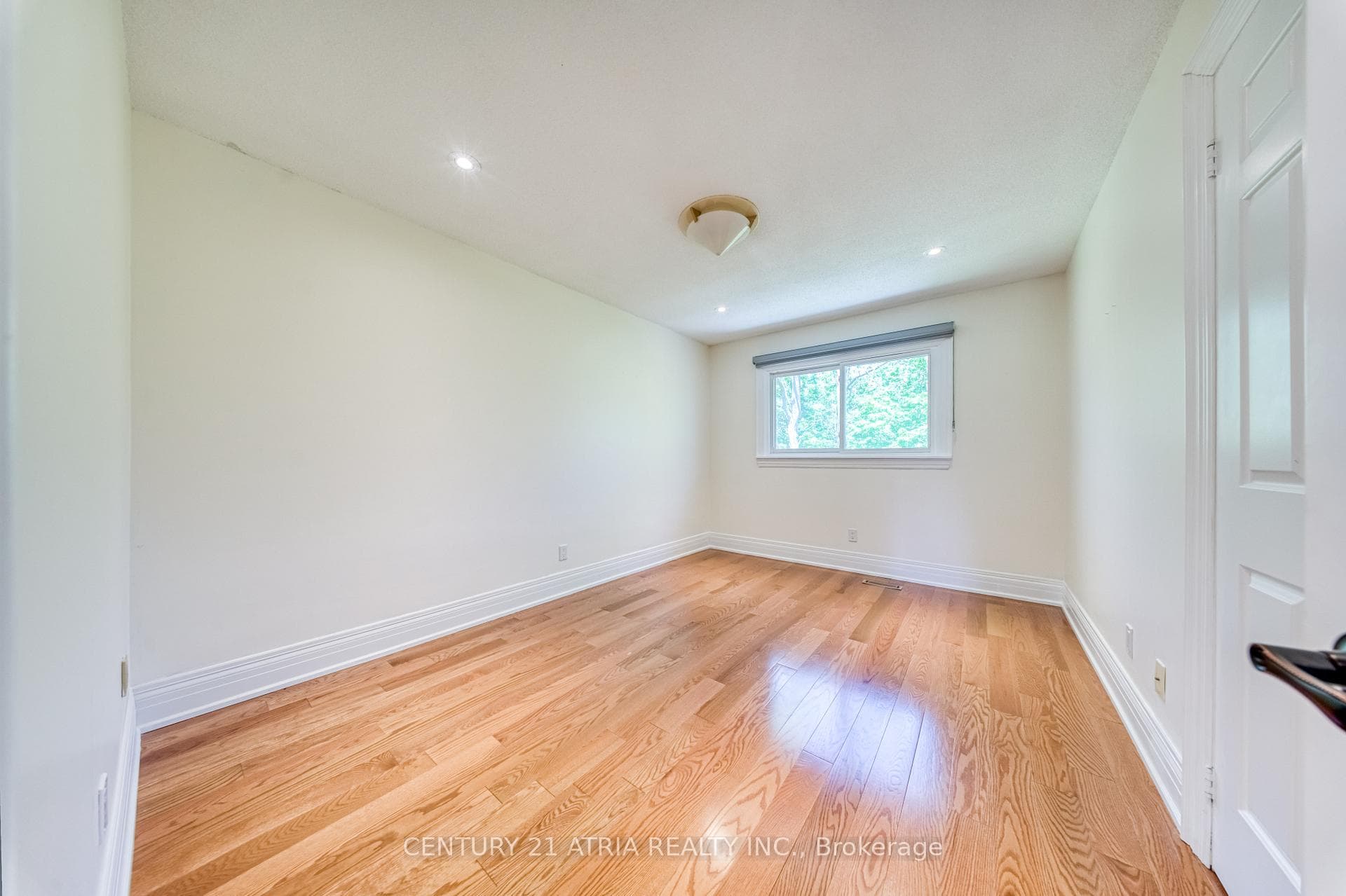 474 Hidden Trail N/A photo 32