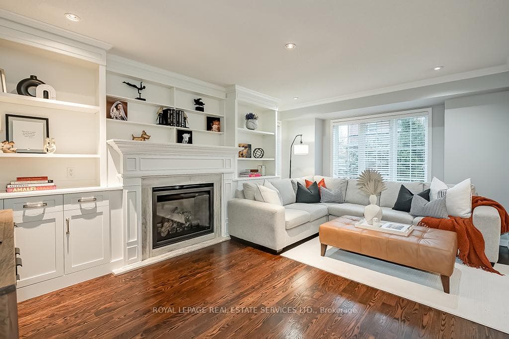 2479 Nettlecreek Crescent photo 11