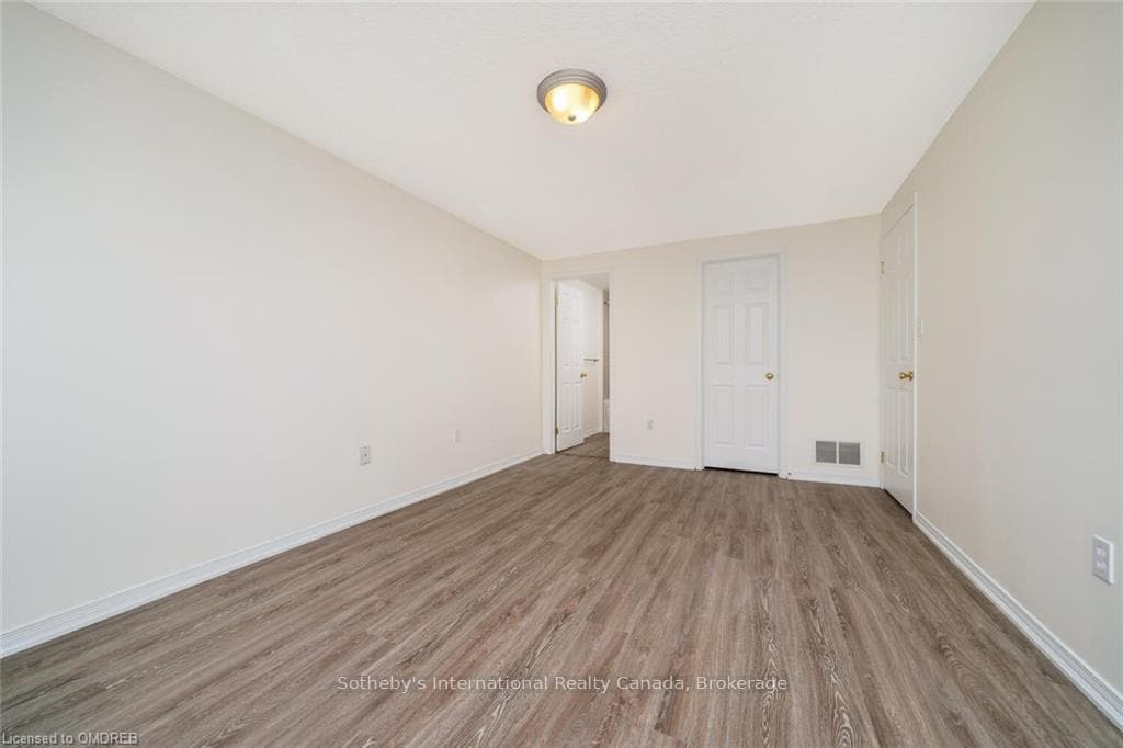 571 WILD IRIS Avenue photo 20