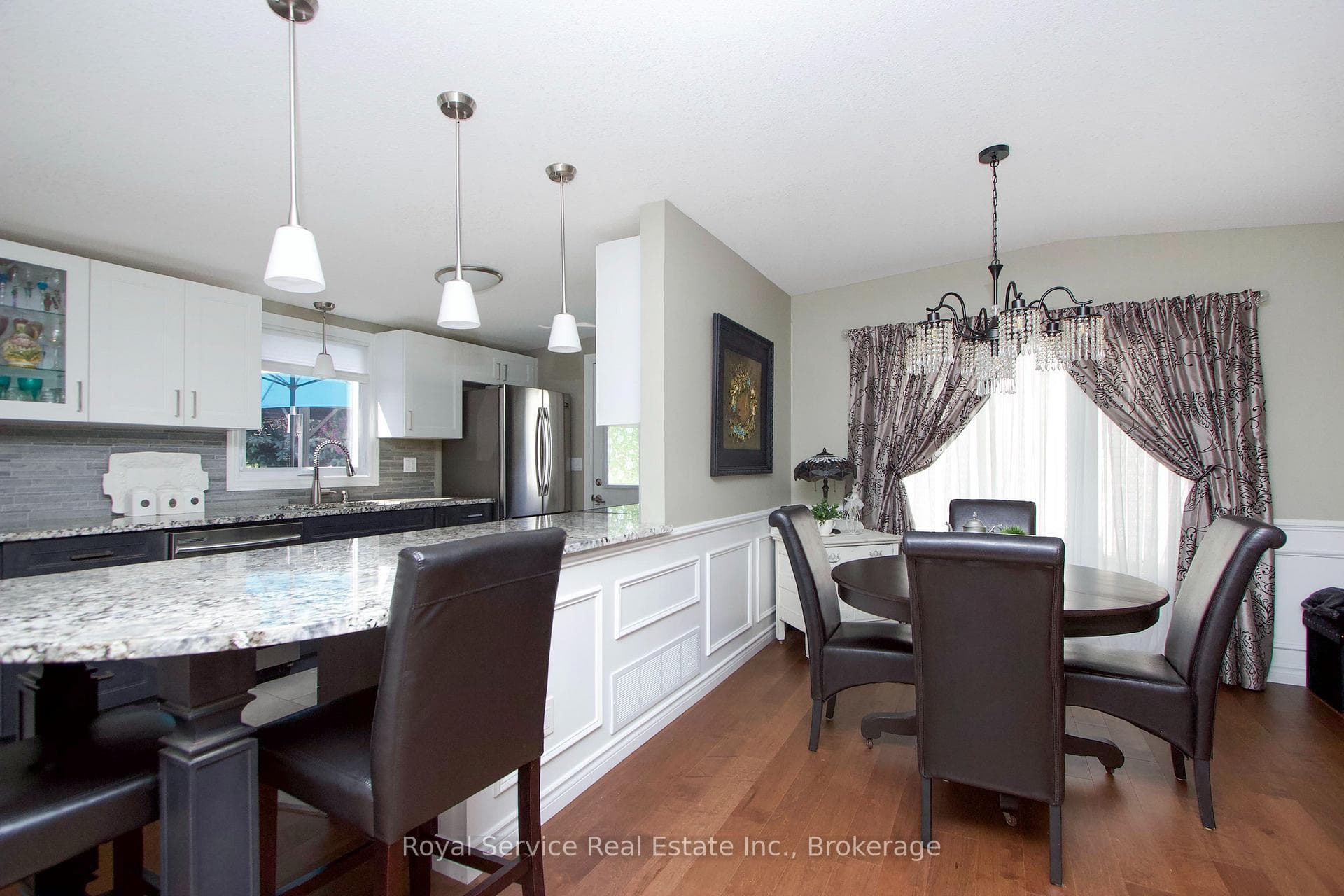 27 Cornerbrook Court photo 10