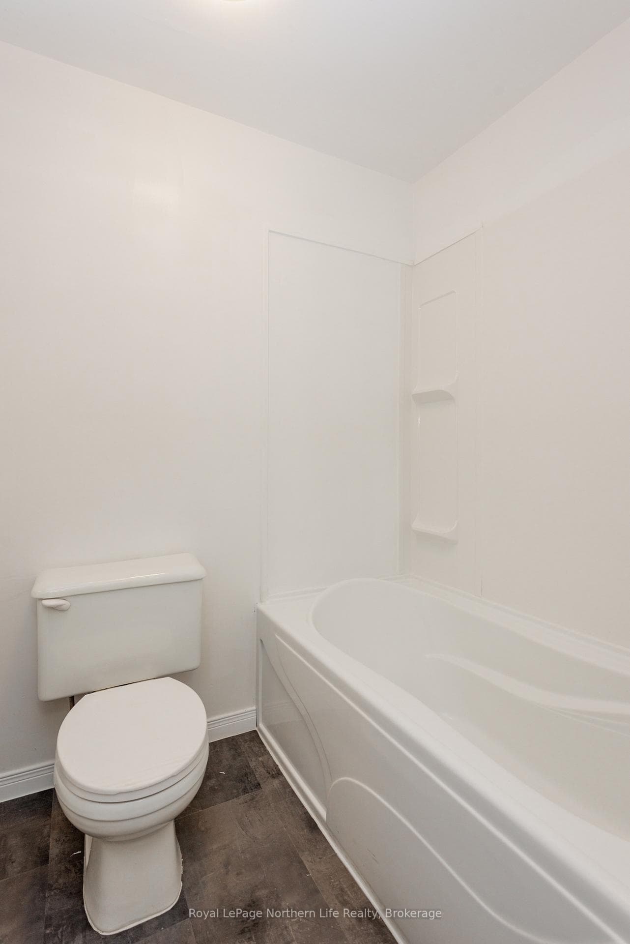 178 Victoria Street photo 29