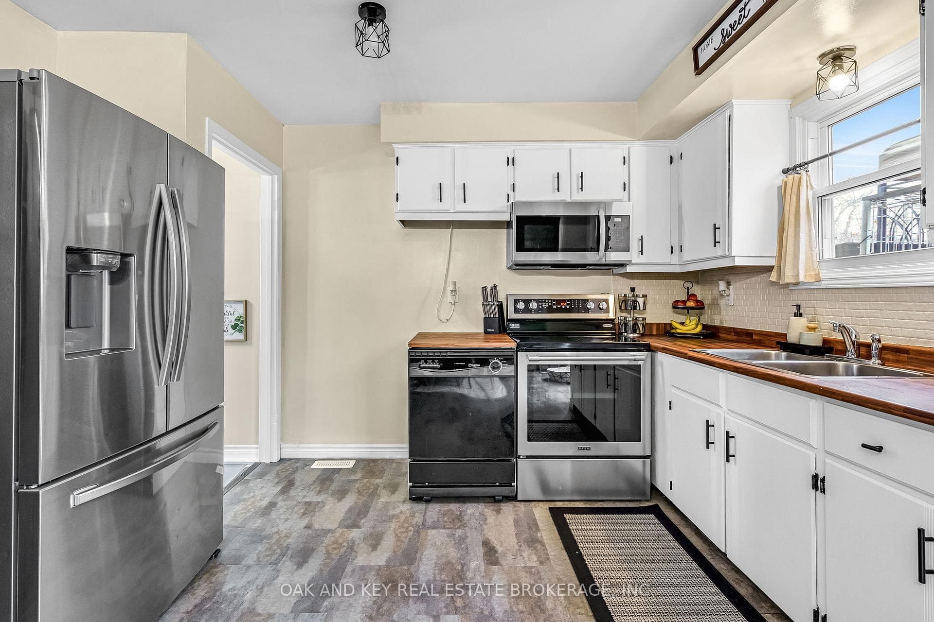 26 Sinclair Avenue photo 7