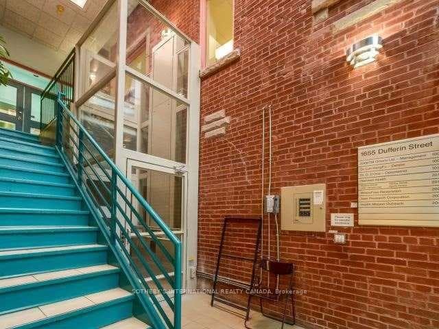 1655 Dufferin Street Unit 101 photo 3