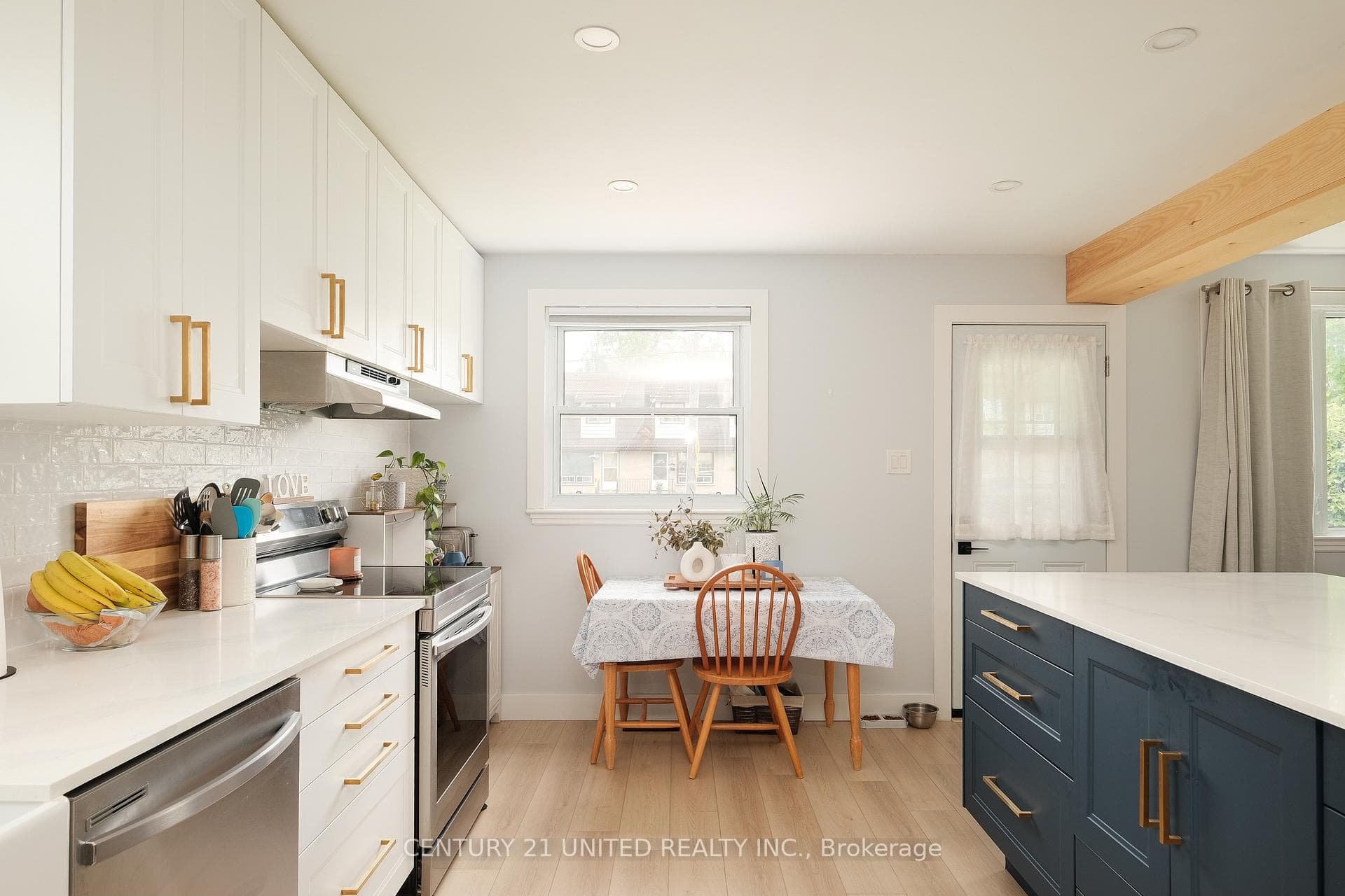644 Crawford Drive photo 11