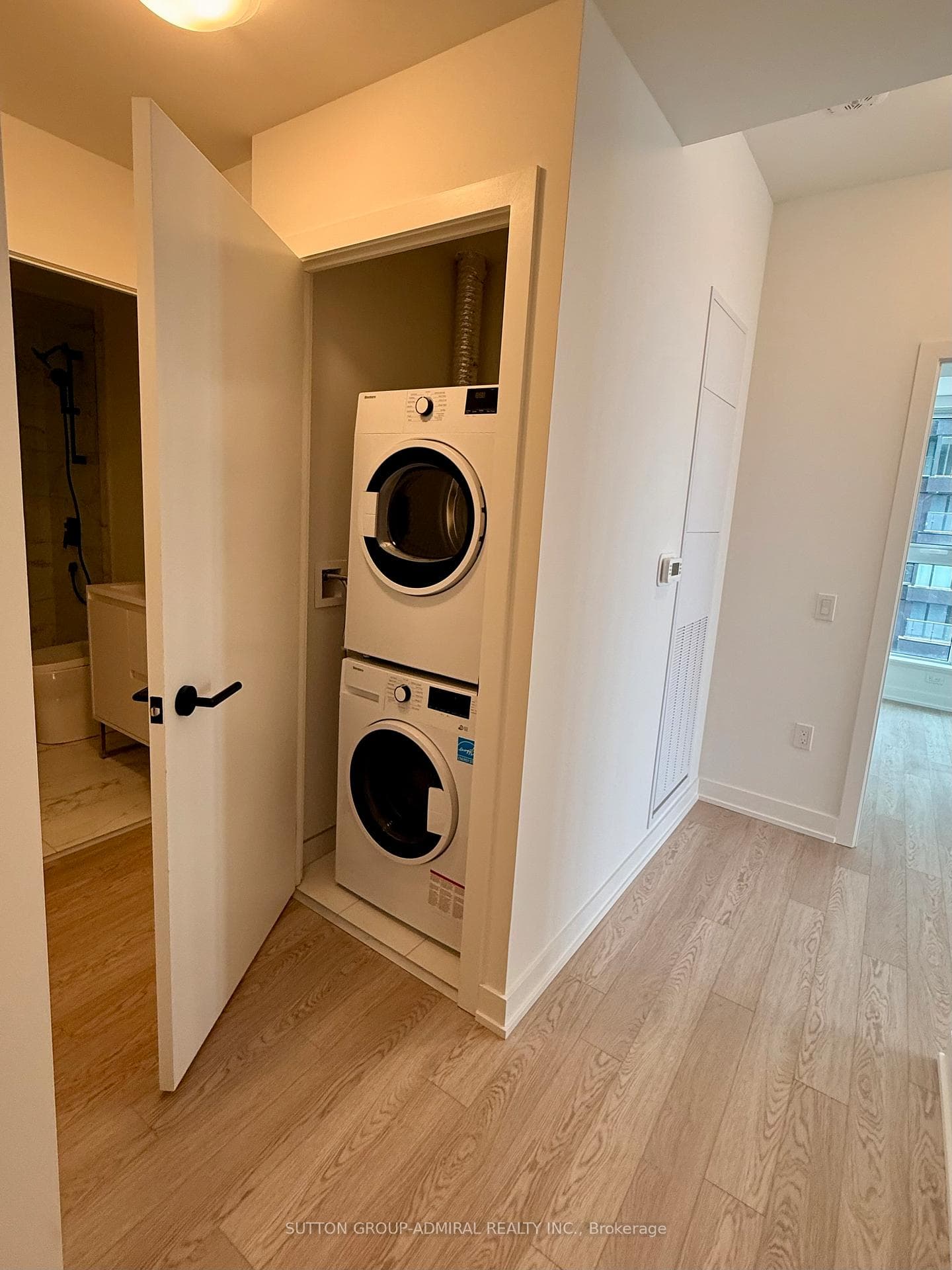 1 Quarrington Lane Unit 1107 photo 20