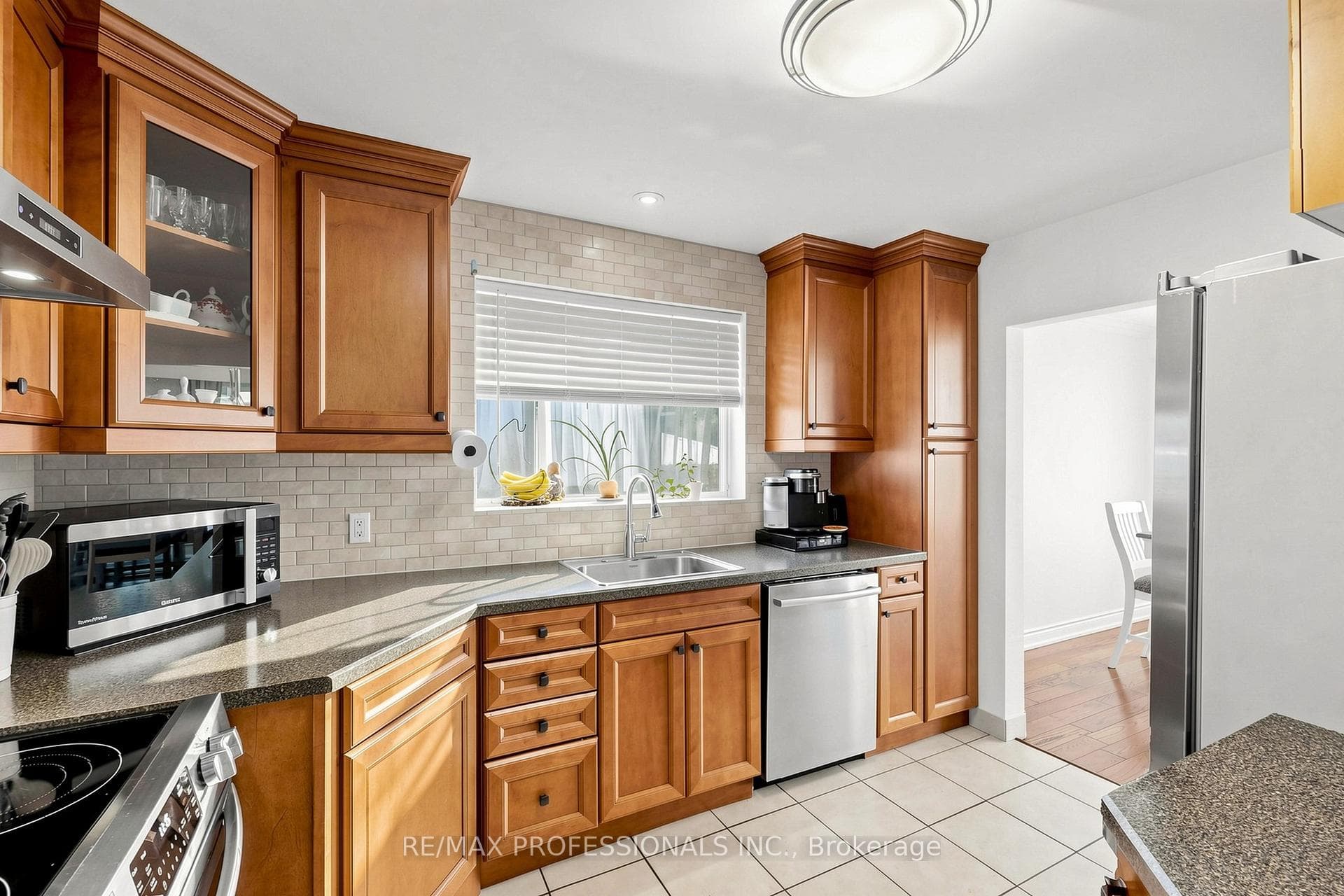 17 Barwell Crescent photo 6