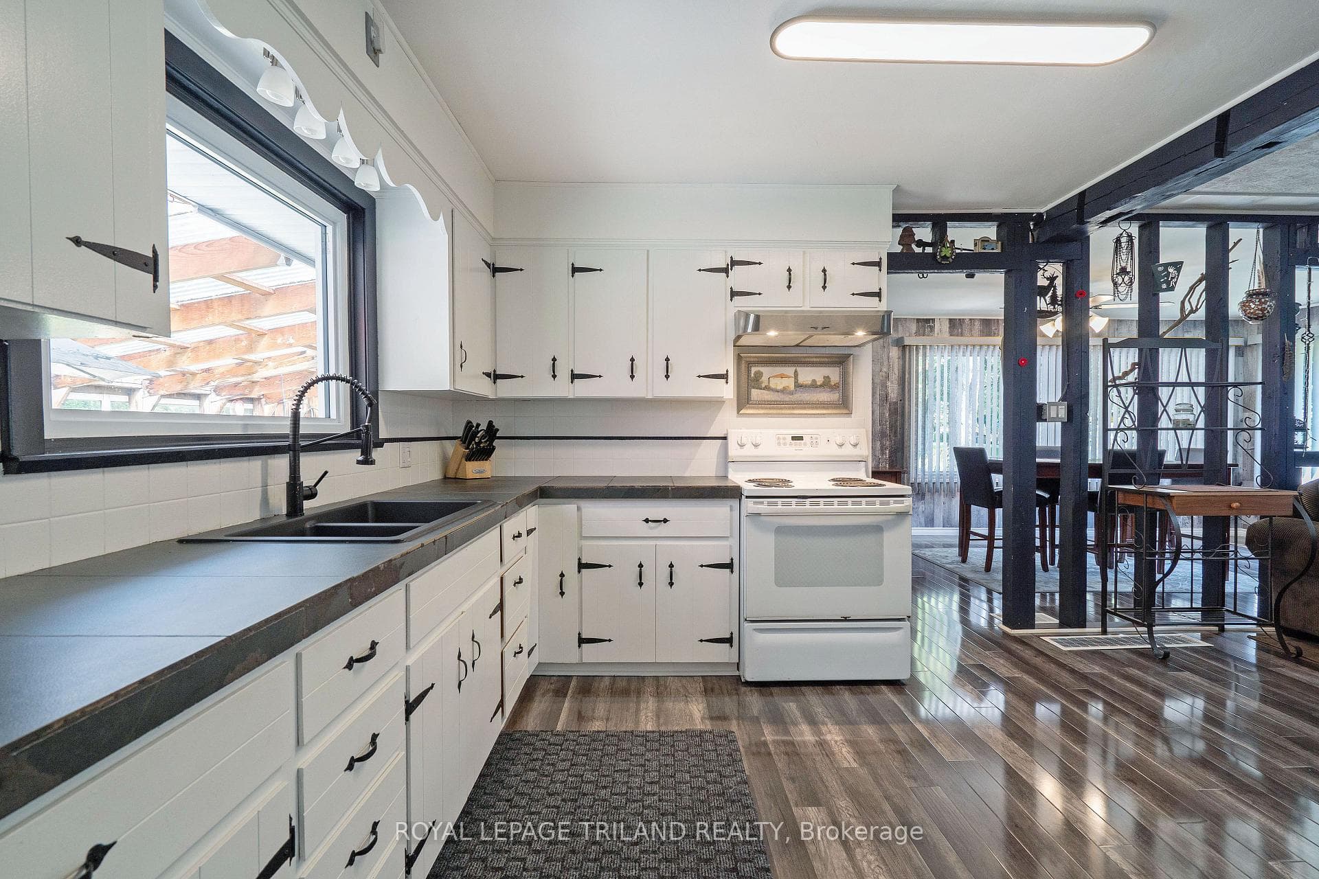 3585 Imperial Road photo 19