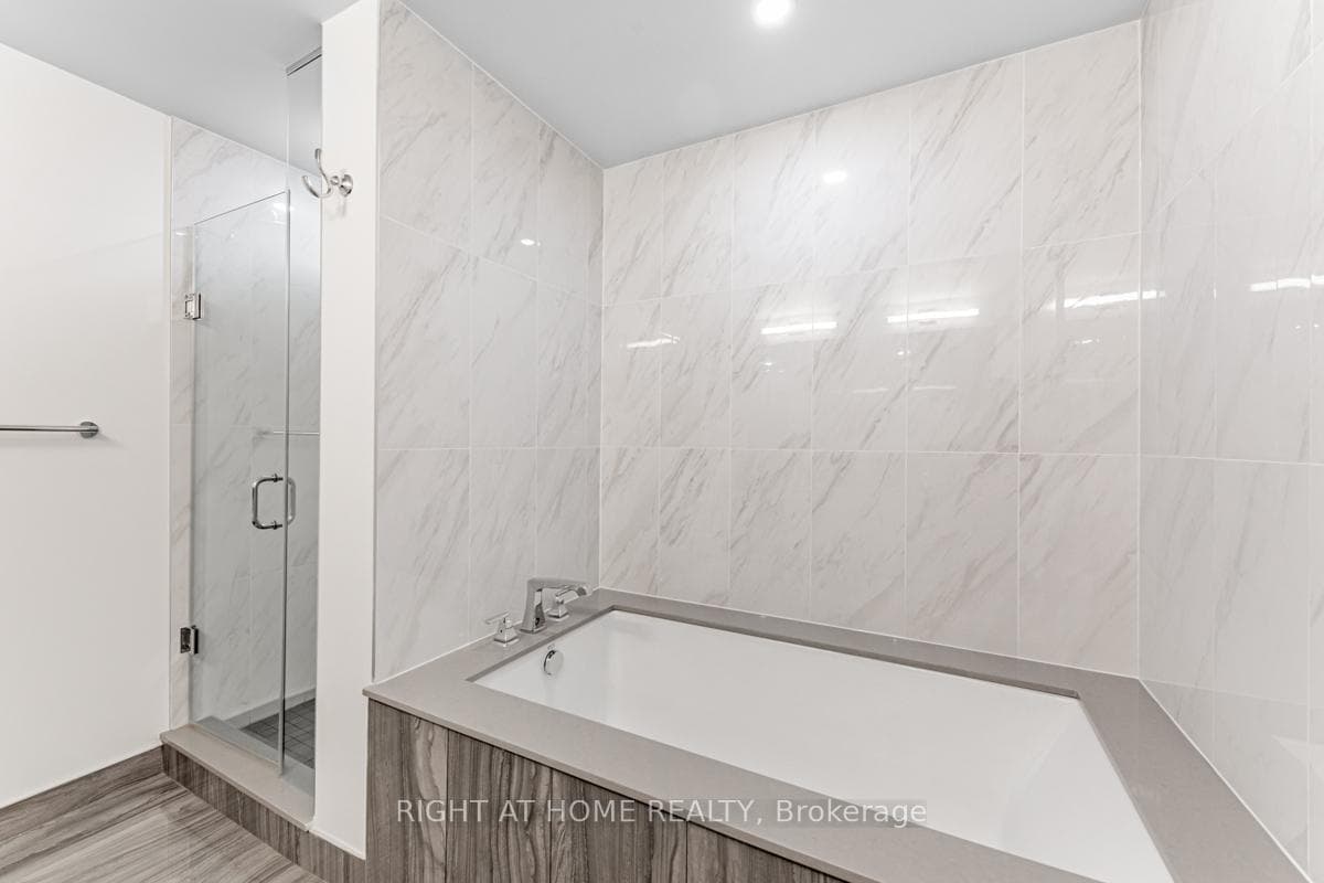 25 ADRA GRADO Way Unit 820 photo 34