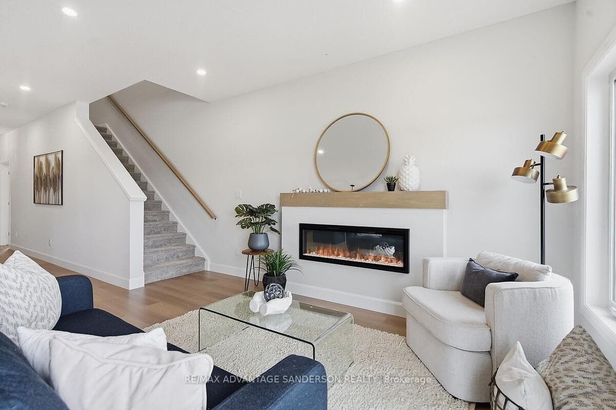49 Purple Beech Street photo 13
