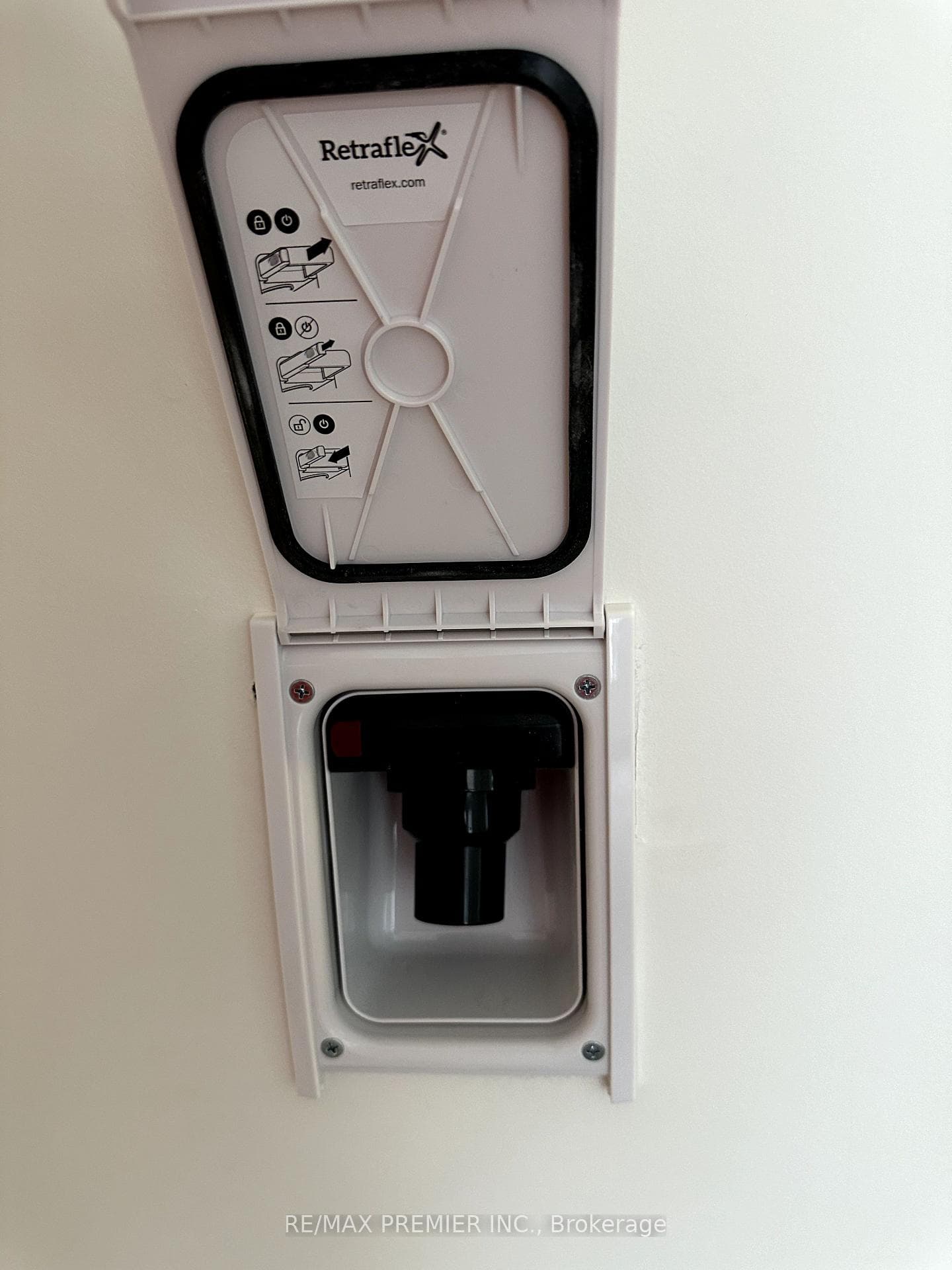 Central Vac Outlet Uncovered