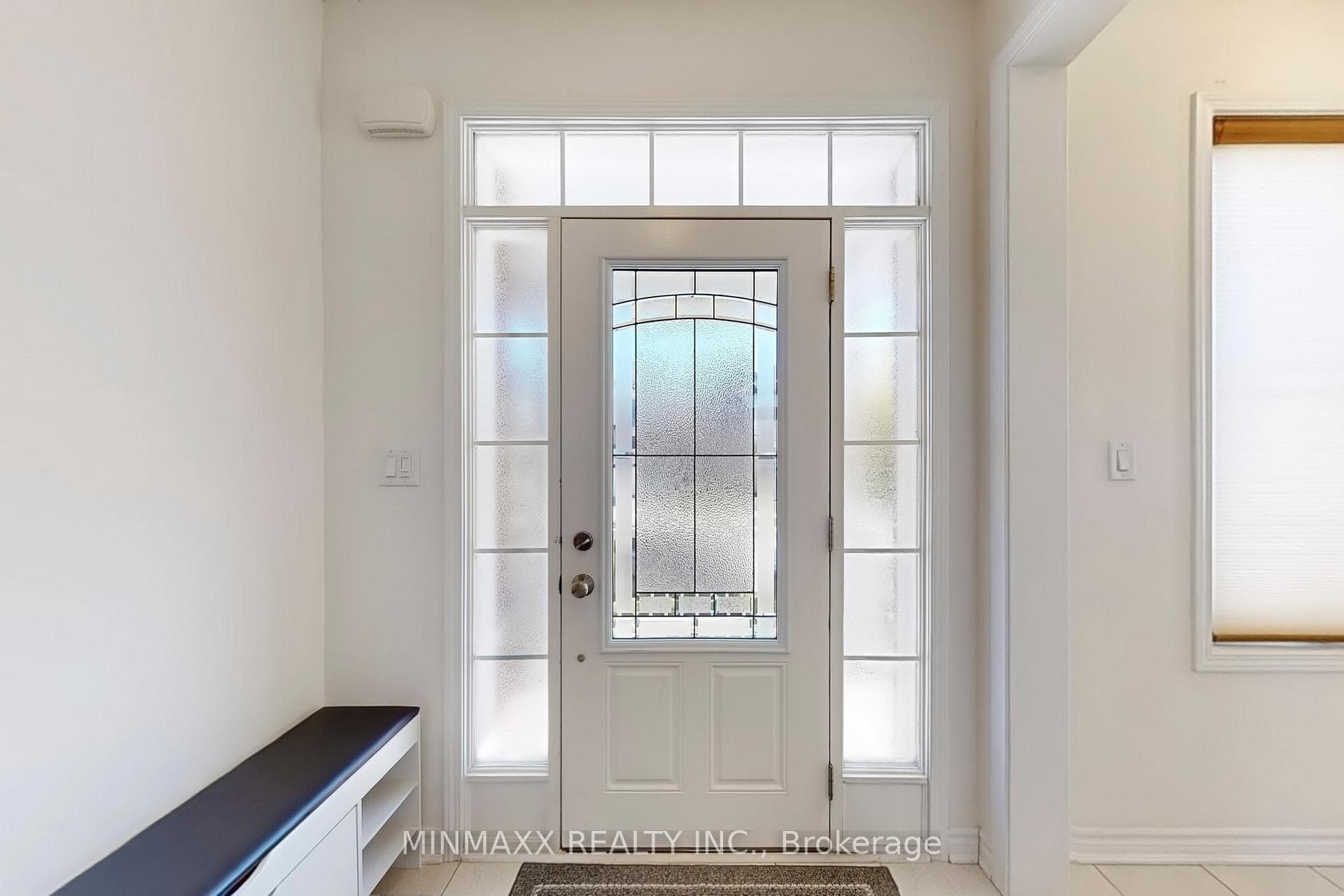 257 Hinton Terrace photo 20