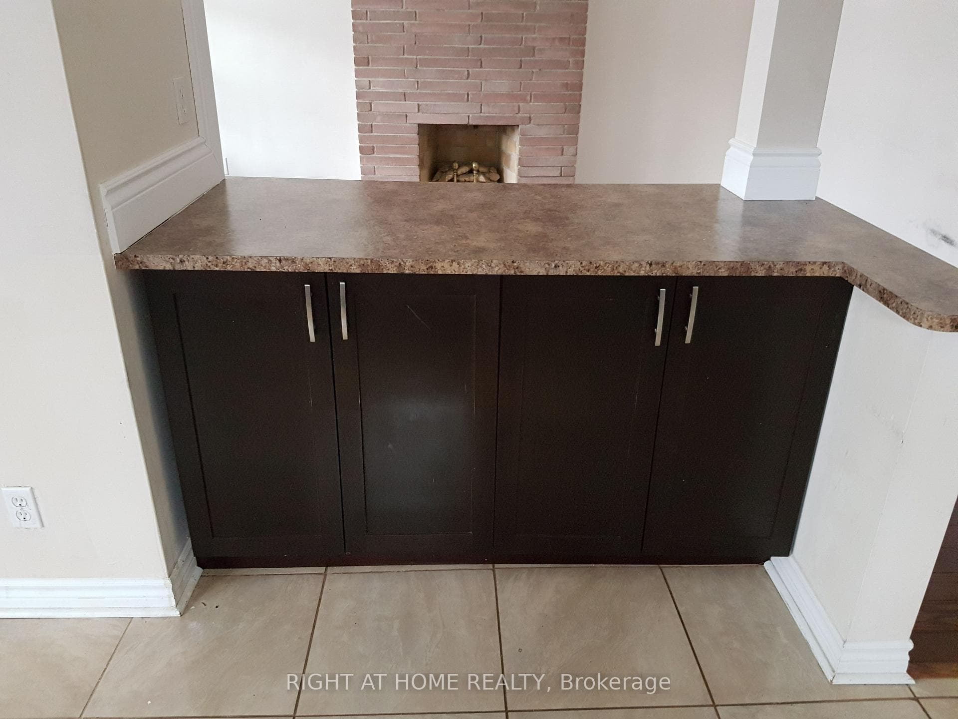 422 Drewry Avenue photo 8