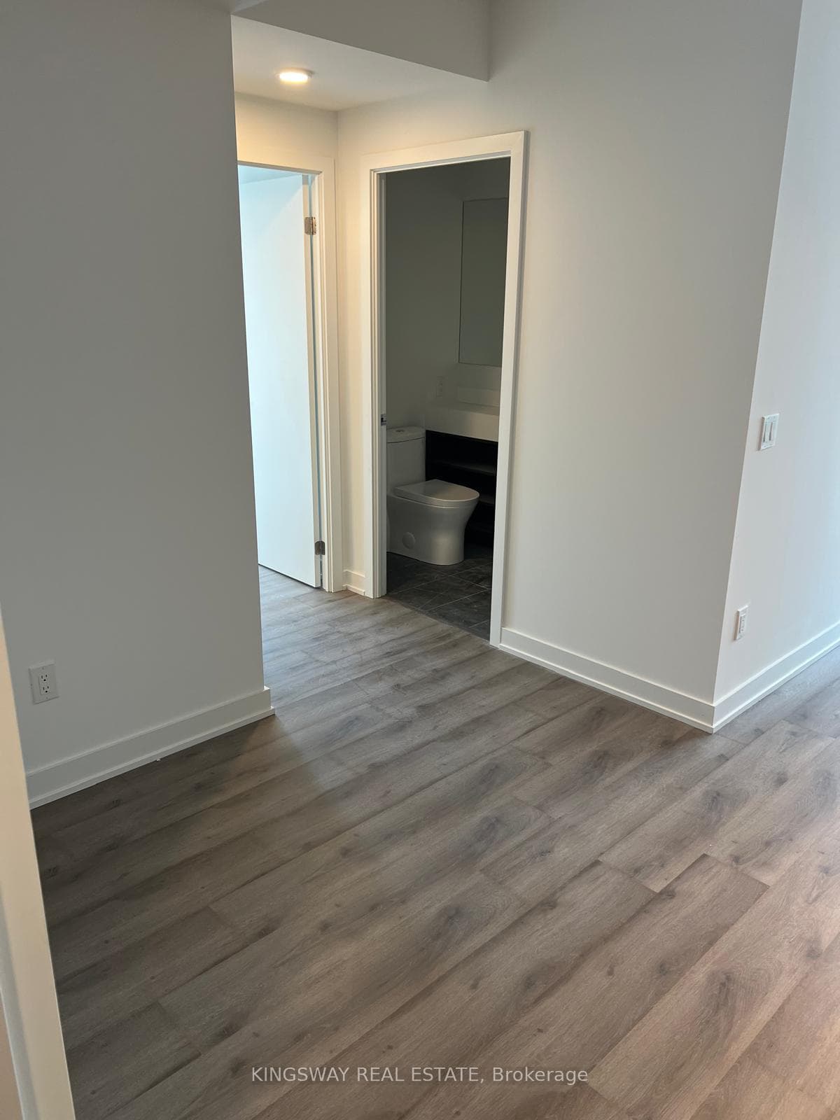 252 Church Street Unit 1603 photo 16