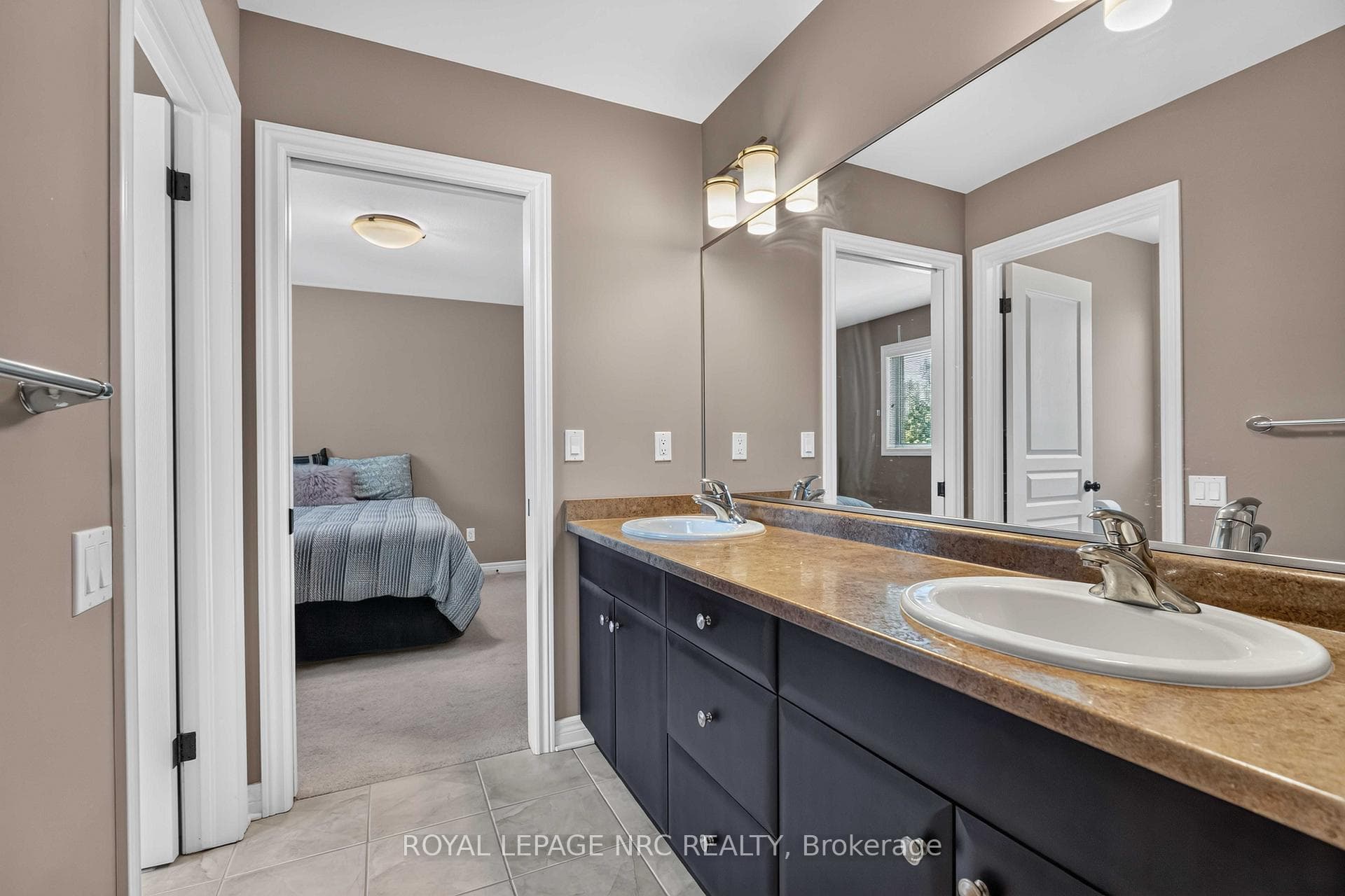 378 Pelham Road photo 40
