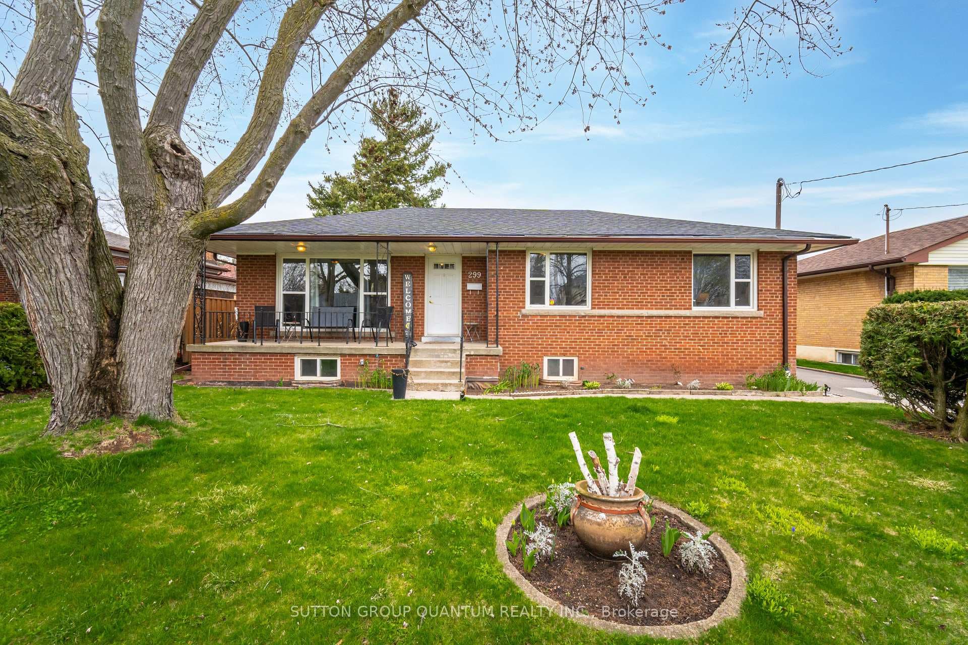 299 Woodale Avenue photo 5