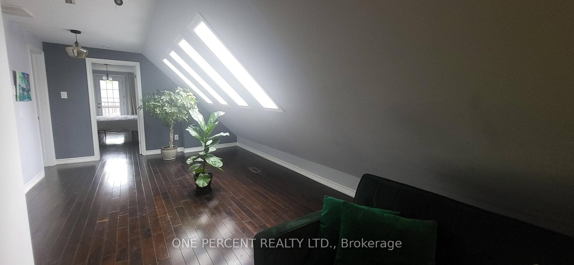 223 Fairview Avenue Unit 3 photo 11