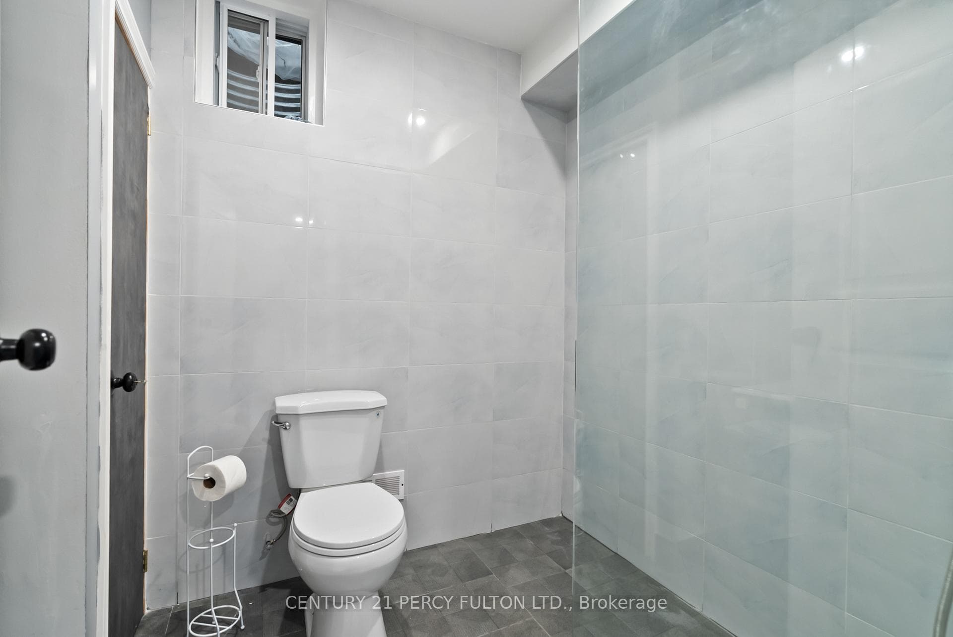 89 Liberty Street photo 22