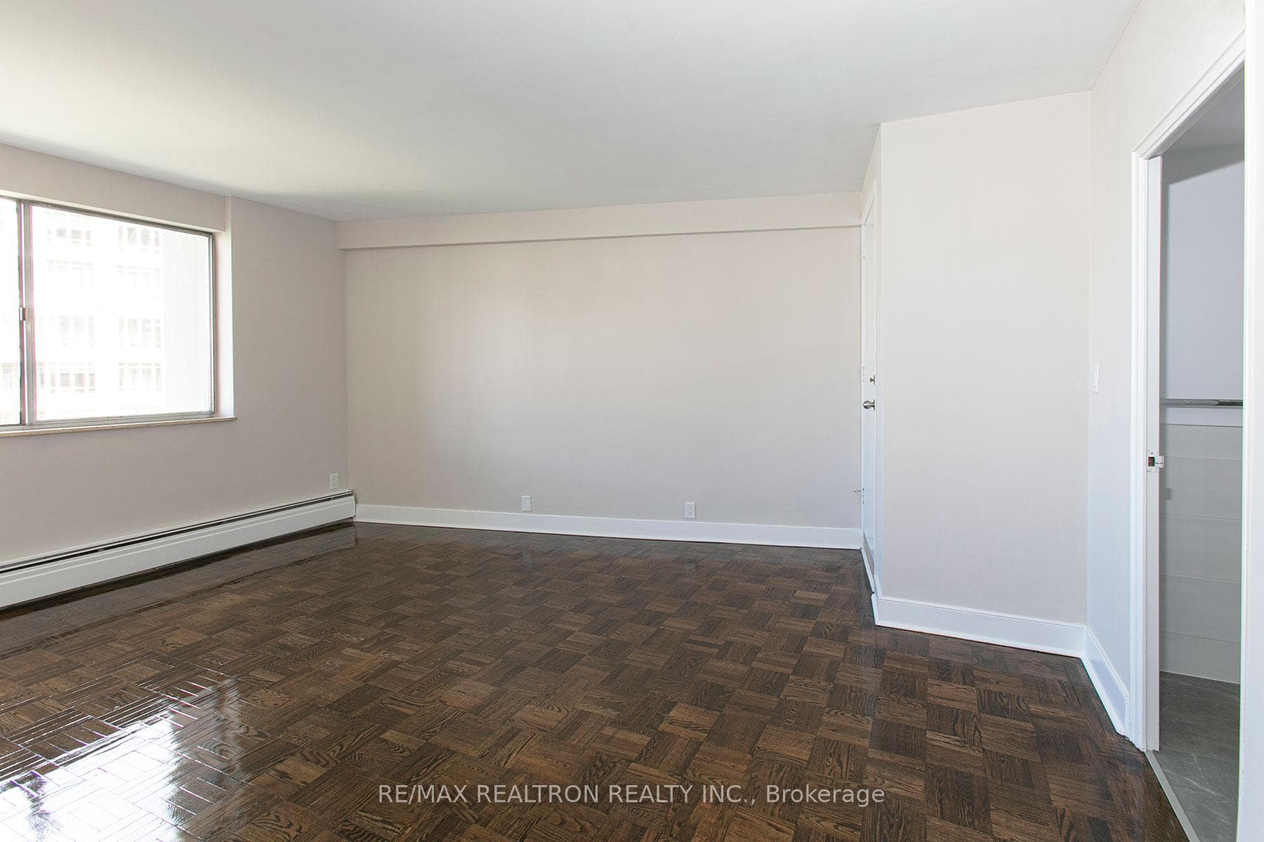 9 Deer Park Crescent Unit 1505 photo 12